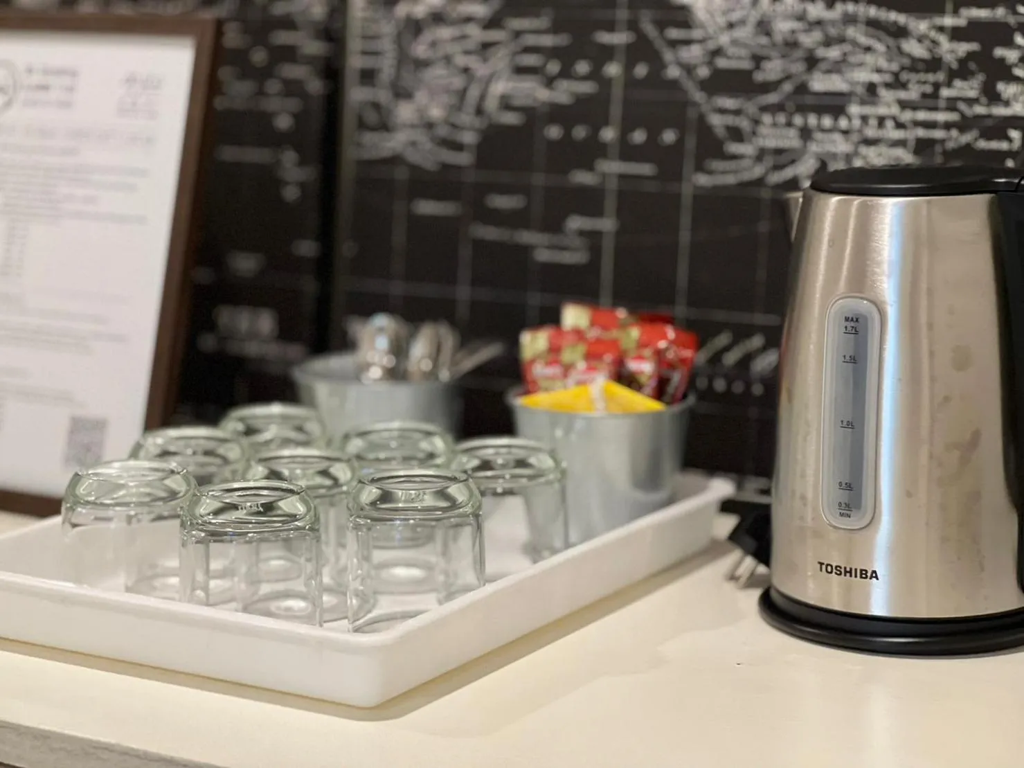 Coffee/tea facilities in Mini-Me HUBS, Charm Suites & Pool in Old City