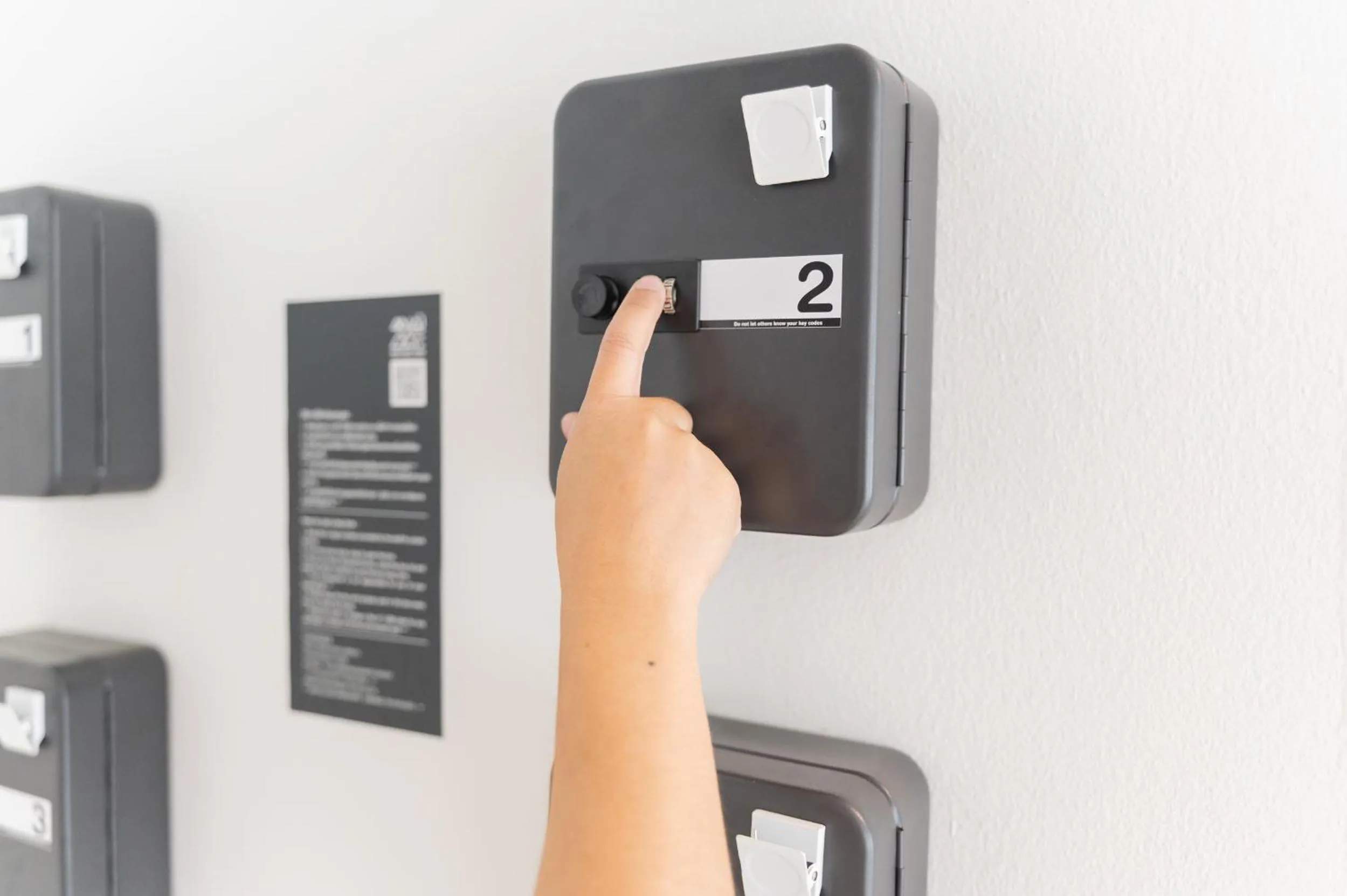 Facade/entrance in Mini-Me HUBS, Charm Suites & Pool in Old City