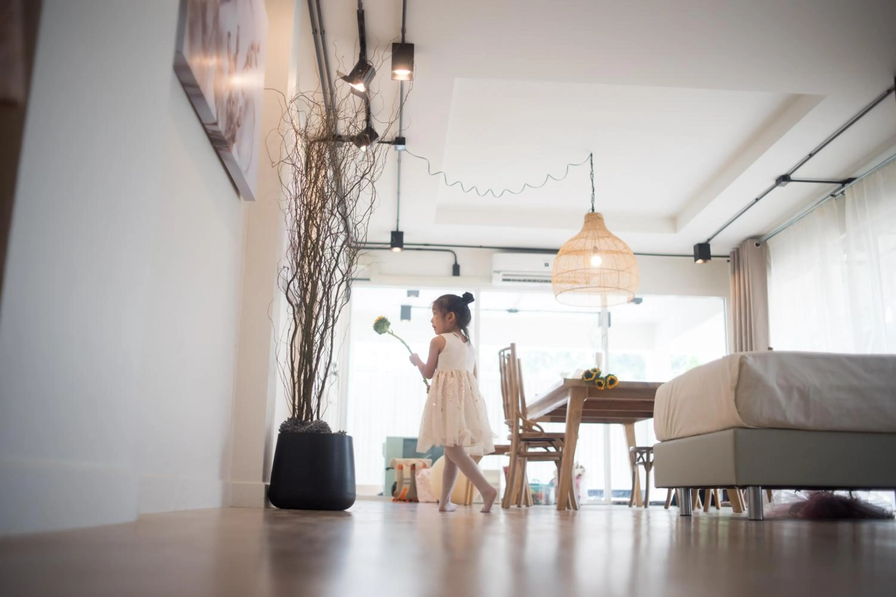 People in Mini-Me HUBS, Charm Suites & Pool in Old City