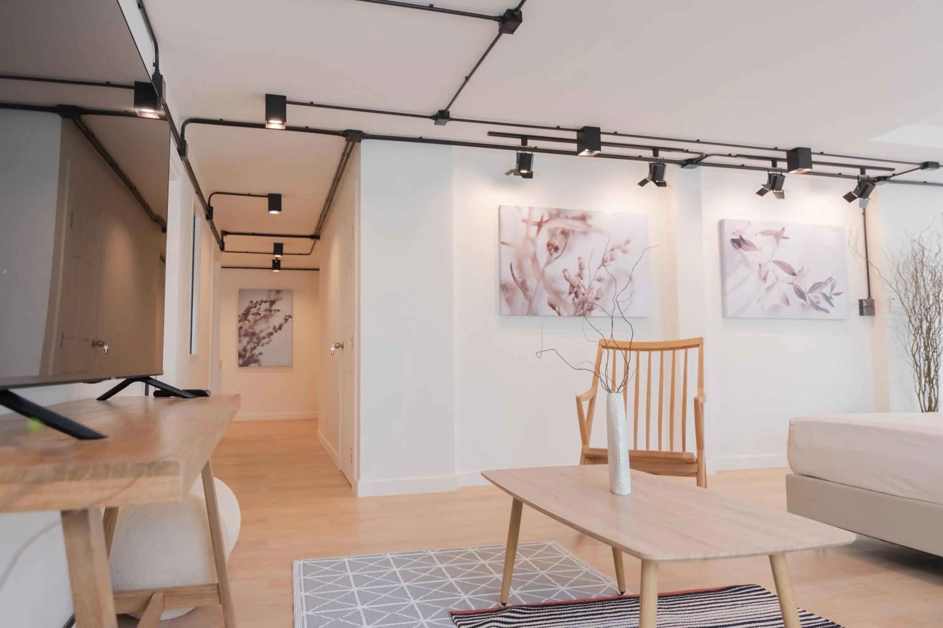 Living room in Mini-Me HUBS, Charm Suites & Pool in Old City