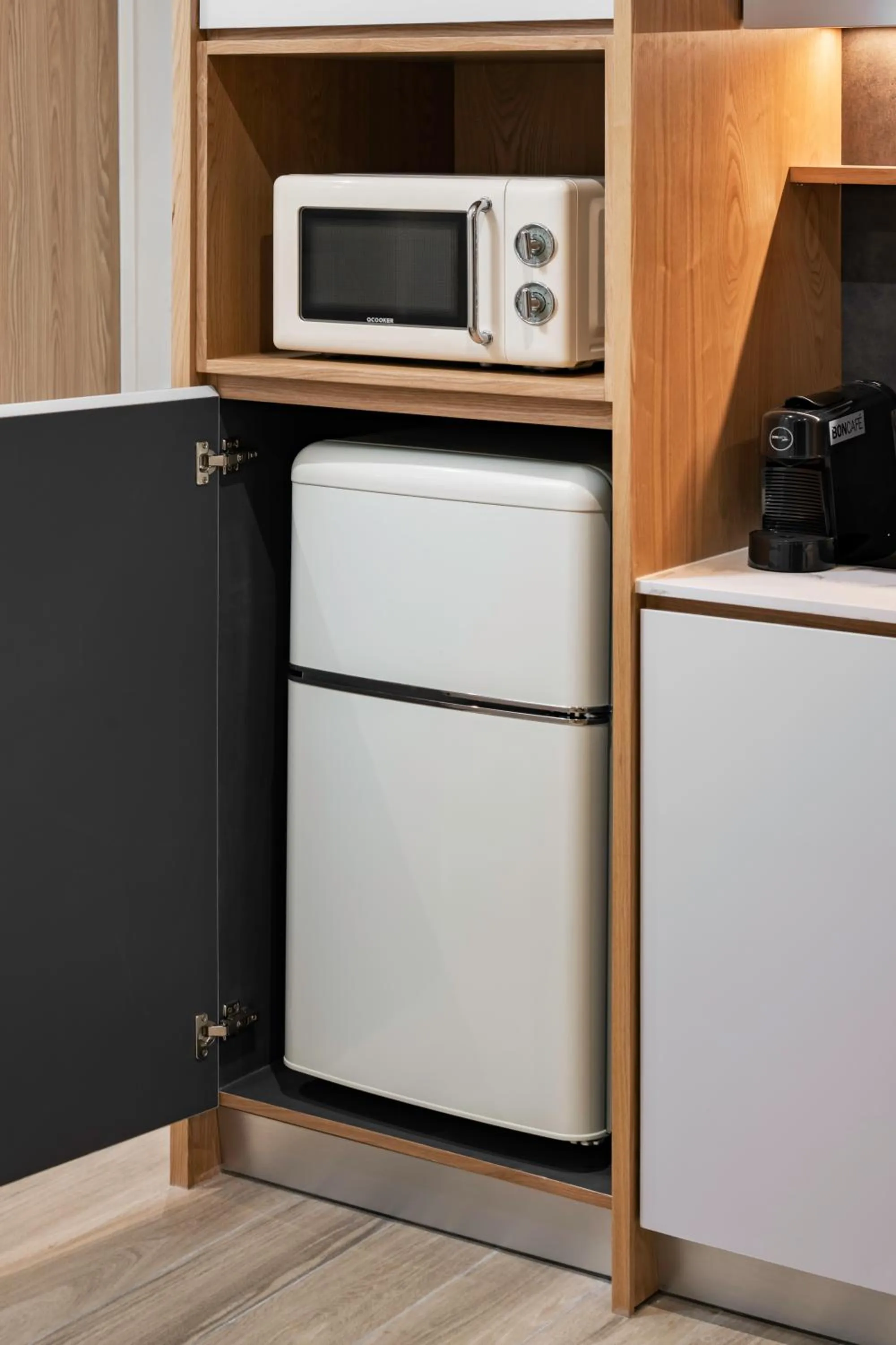 Kitchen or kitchenette in The Bayou Hotel Langkawi