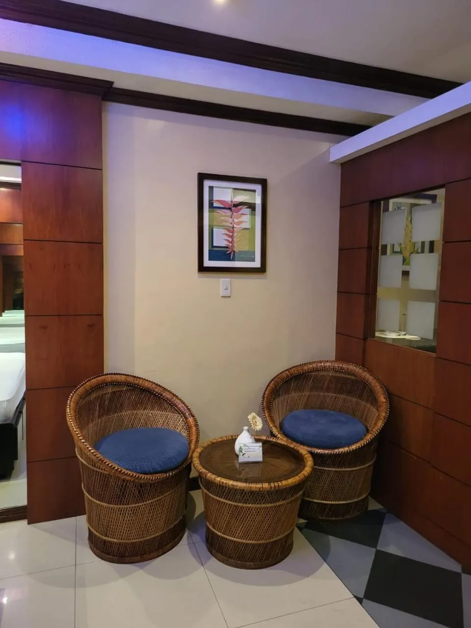 Decorative detail in Fields Palace Hotel