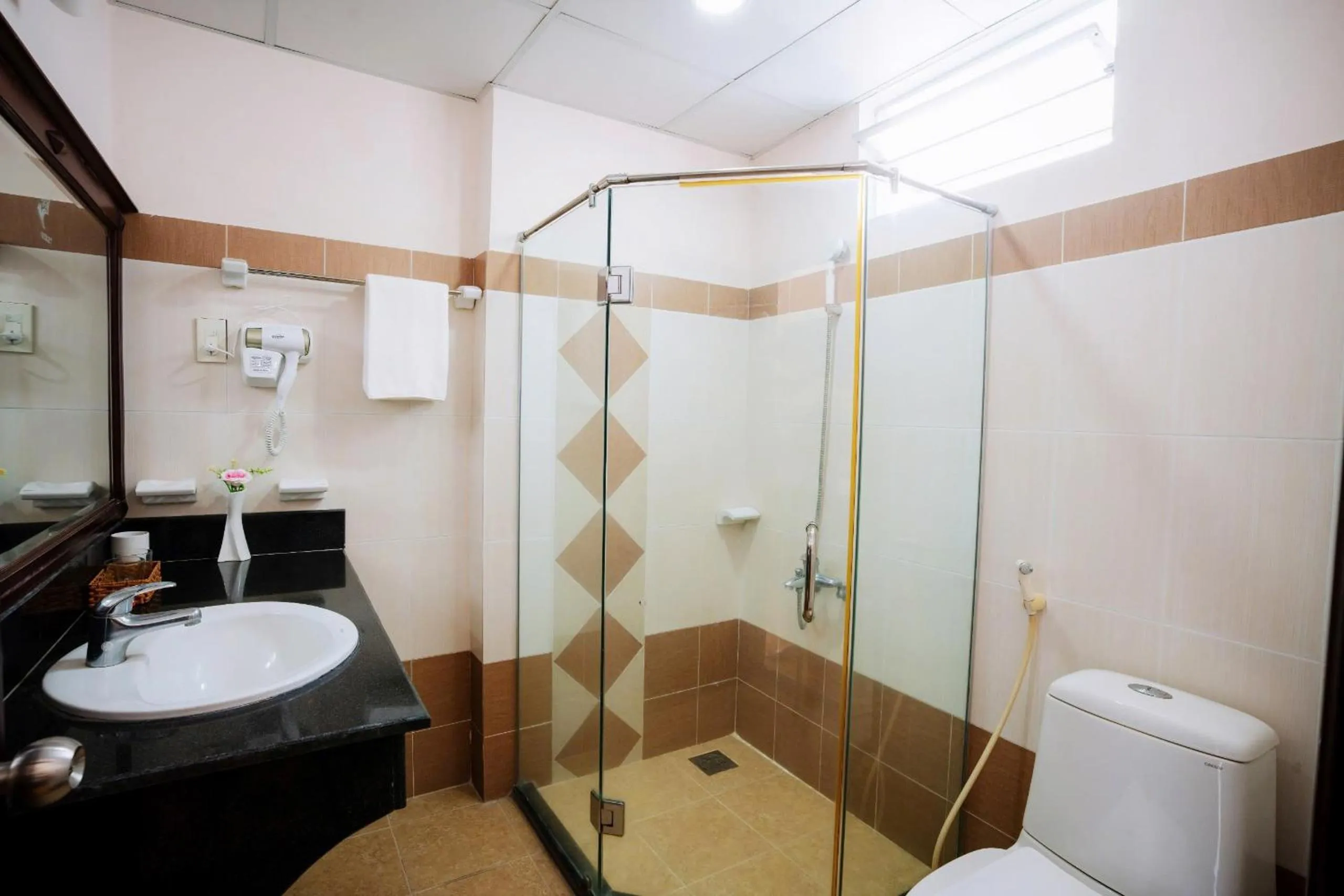 Toilet in Tokia hotel nha trang