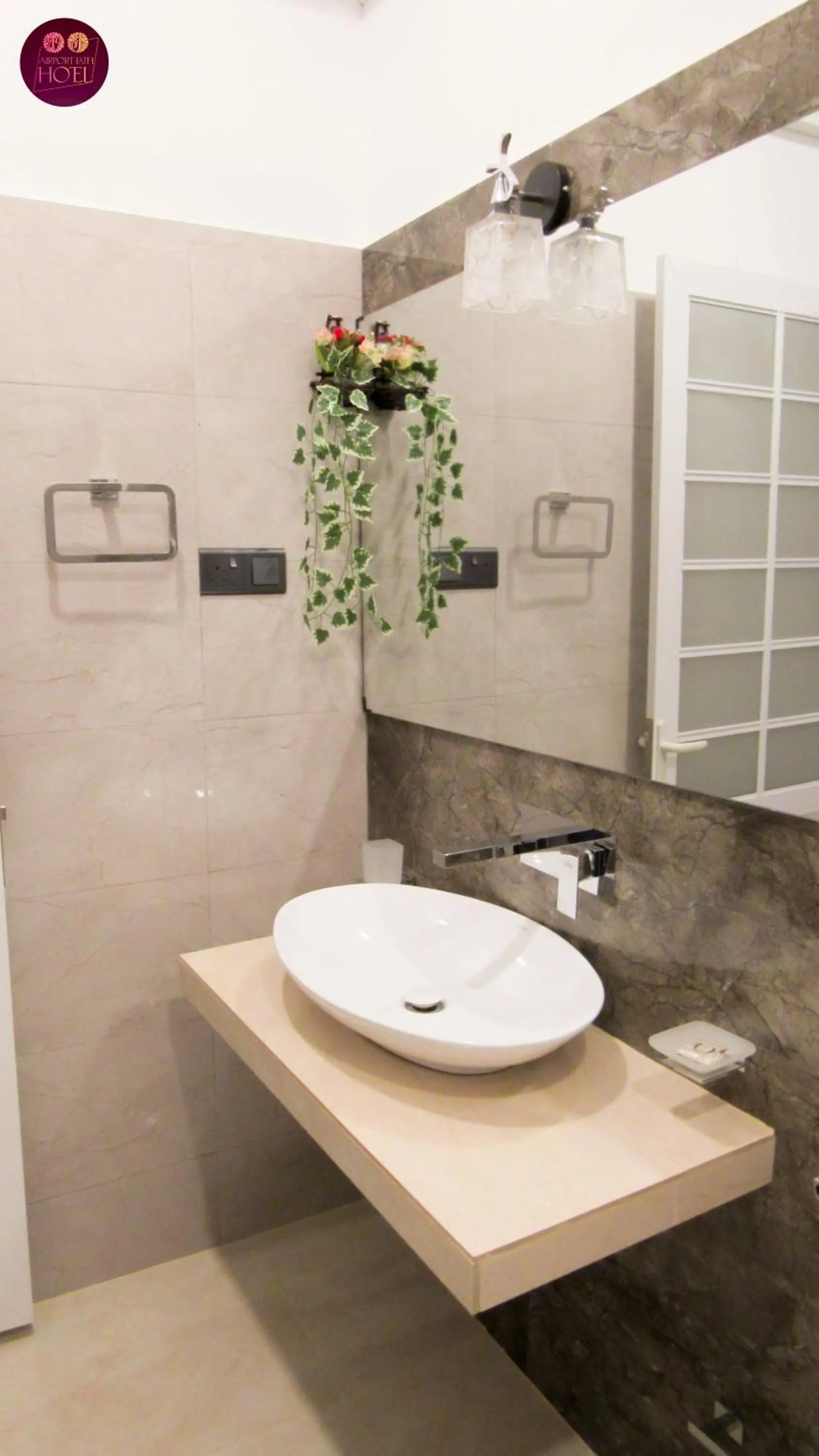 Bathroom in Airport Faith Hotel