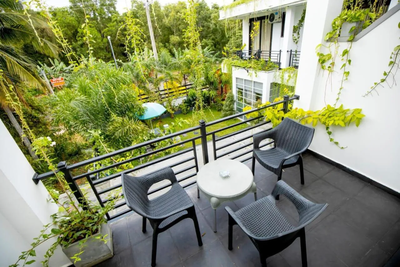 Balcony/Terrace in Airport Faith Hotel