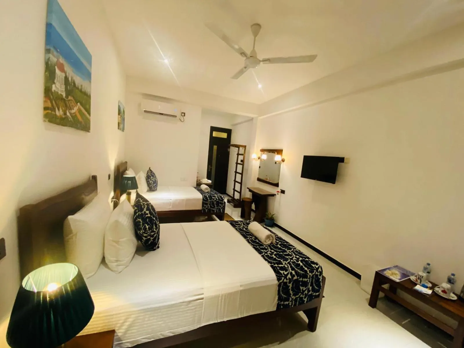 Photo of the whole room, Bed in Airport Faith Hotel