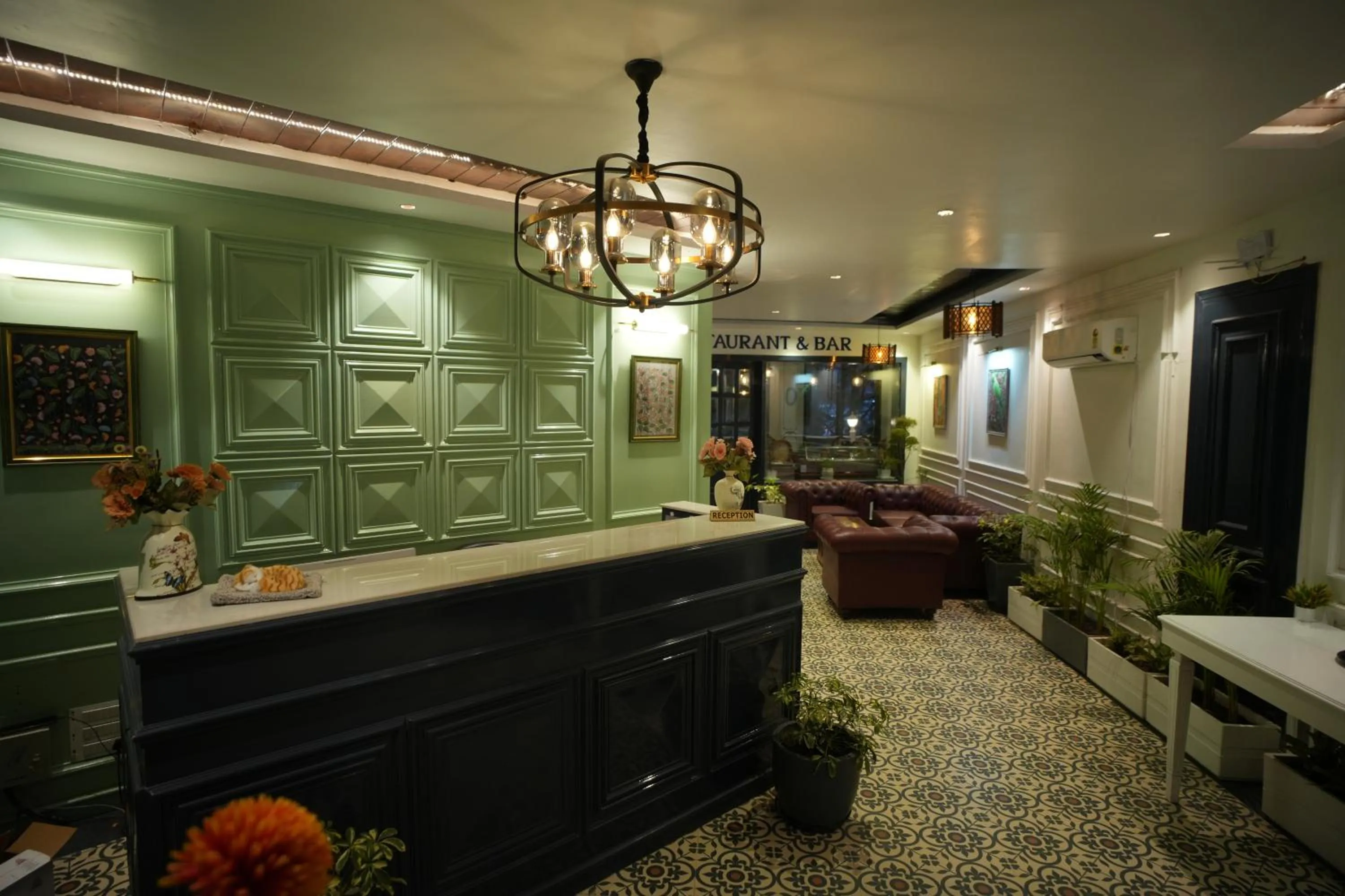 Lobby or reception in Oakhill Resorts