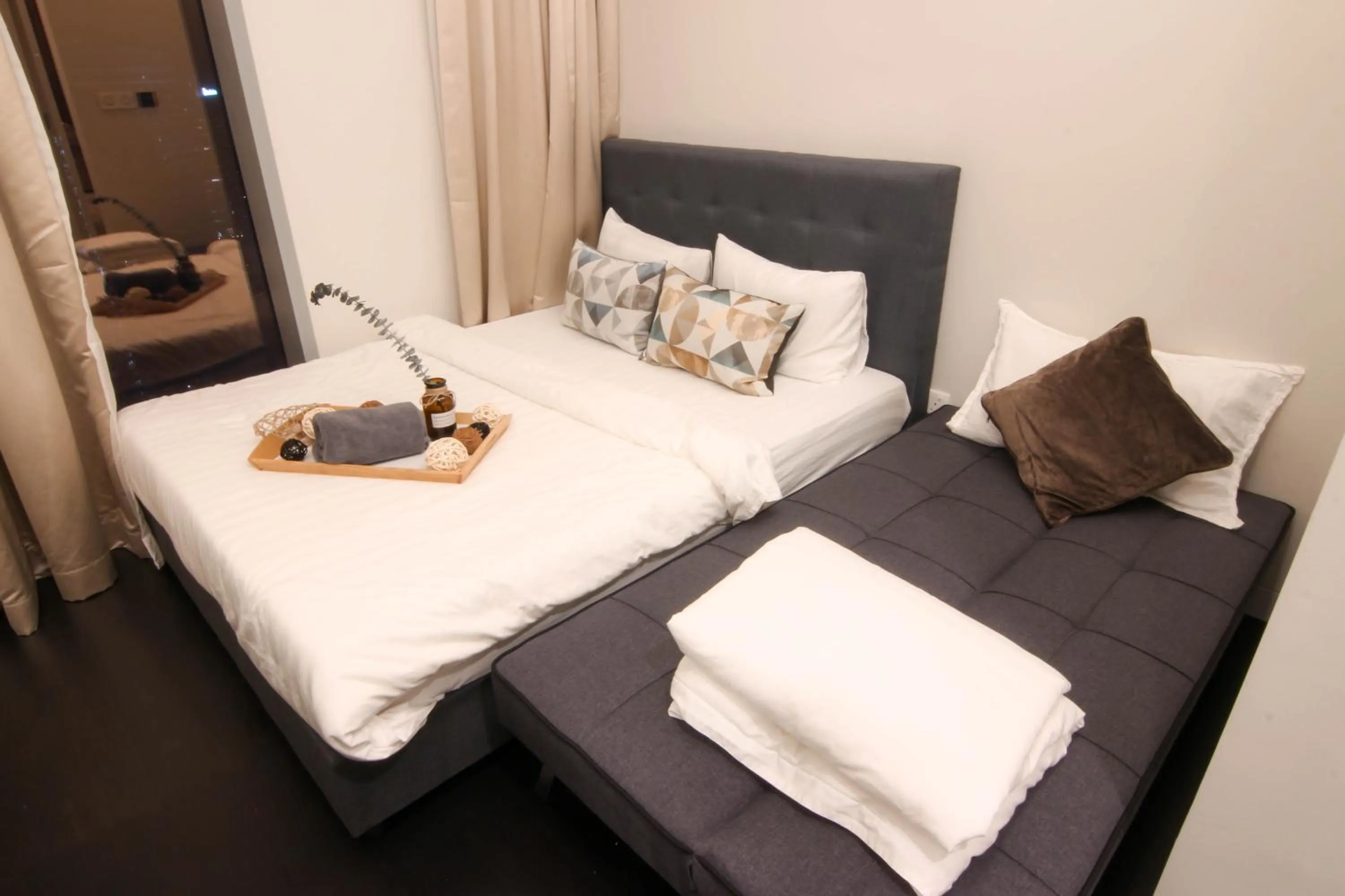 Bed in Tropicana The Residences KLCC, Premium