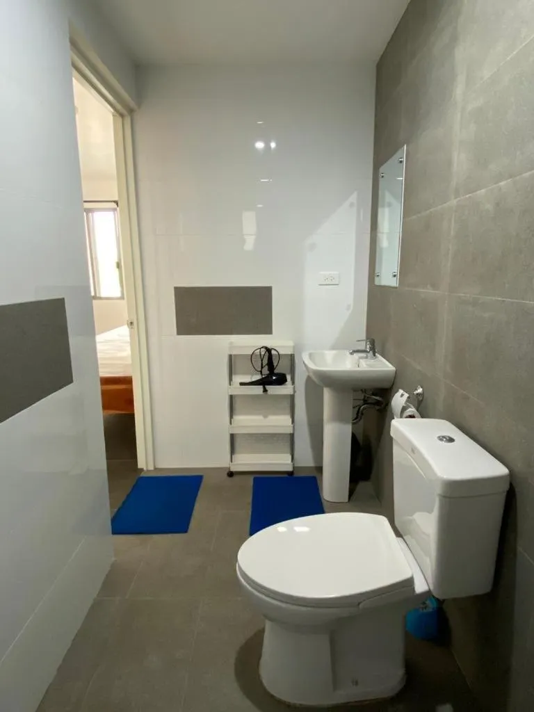 Toilet in Malipaj Apartments