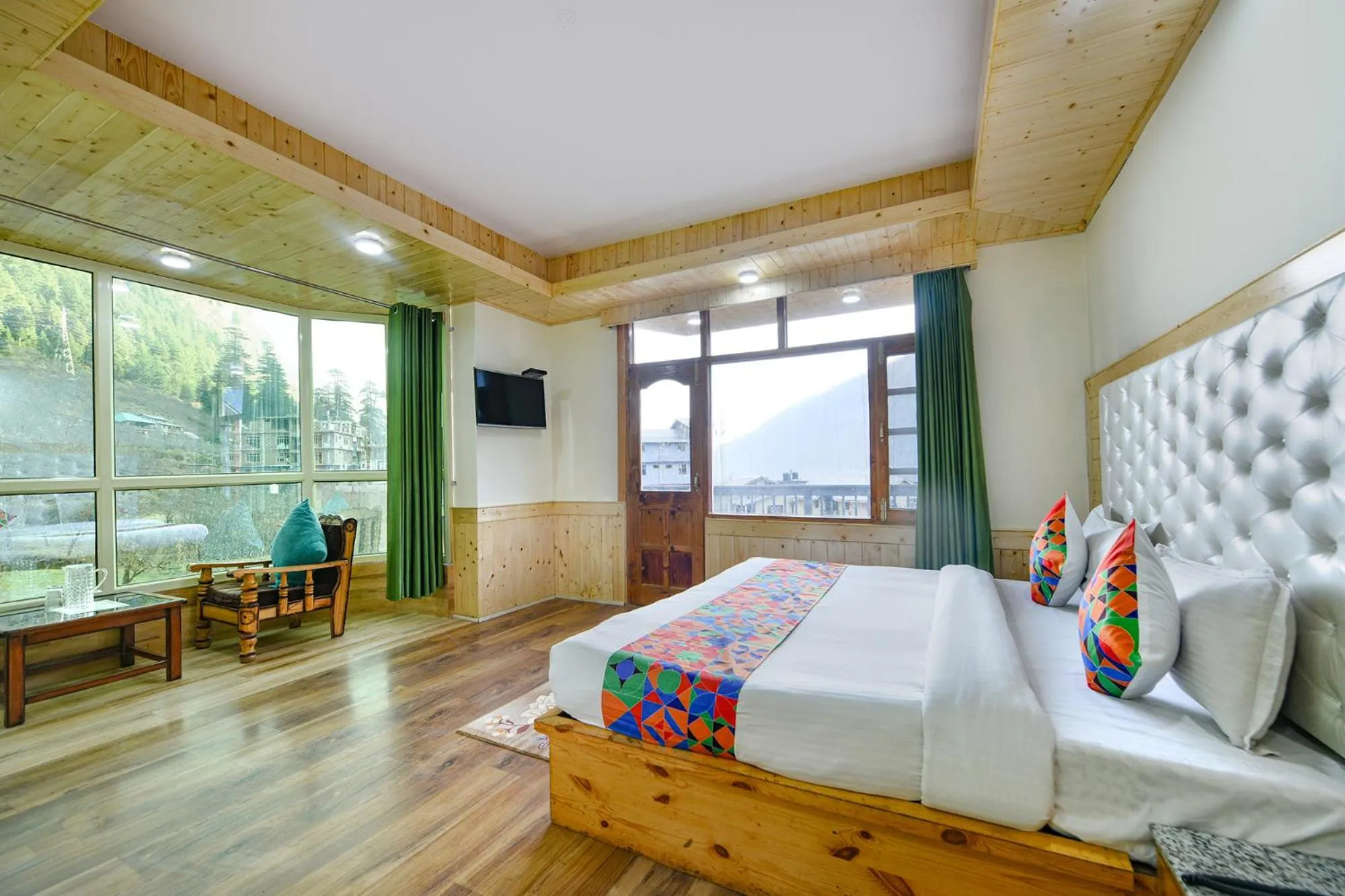 Bed in FabHotel Rigzin Nest Cottage