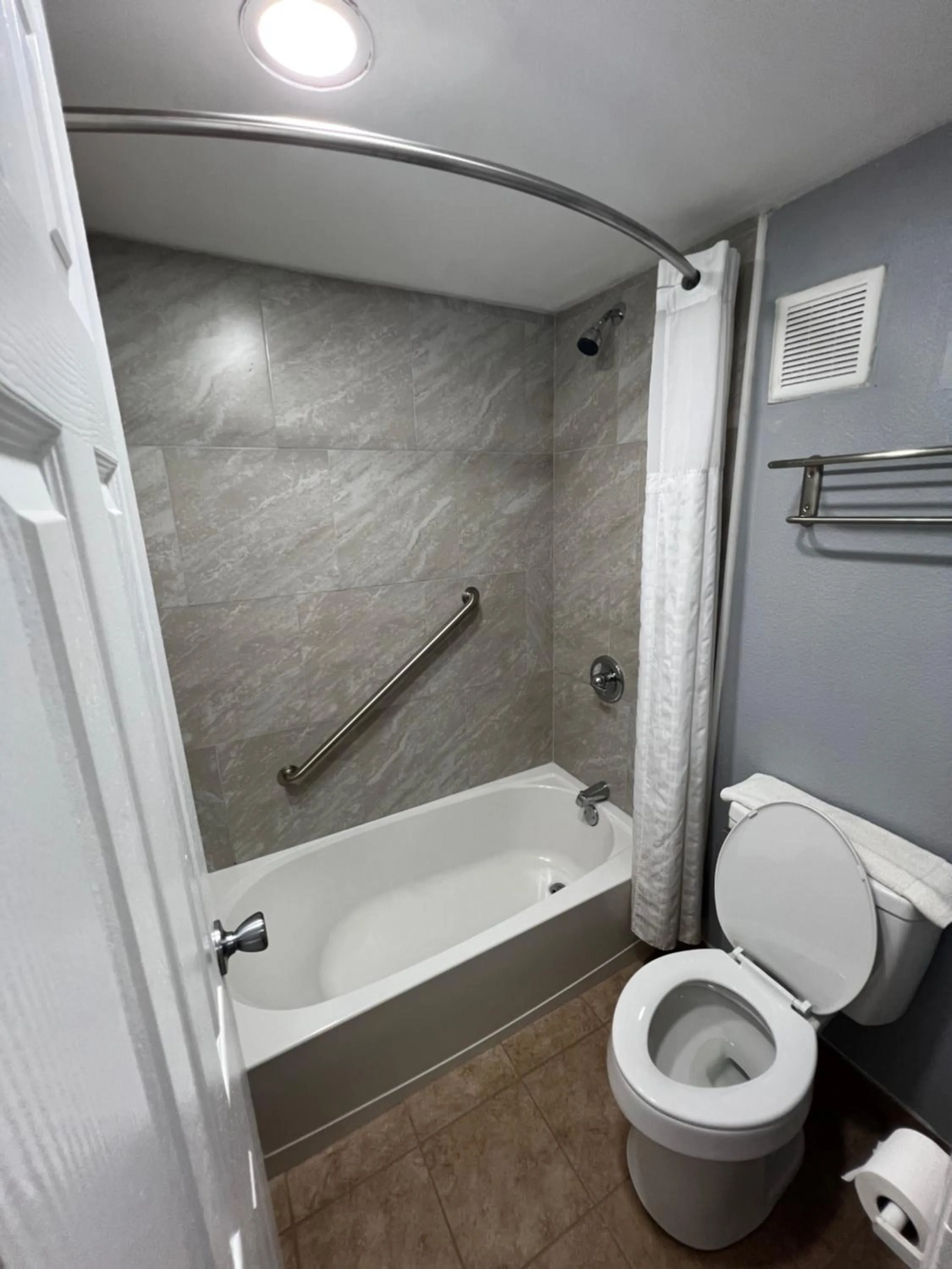 Toilet in River Palm Hotel