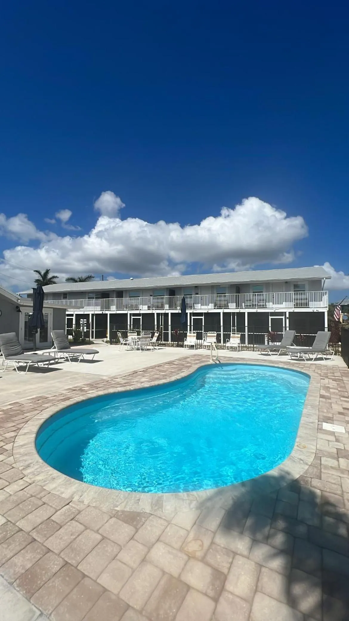 Swimming pool in Matlacha on Shoreview