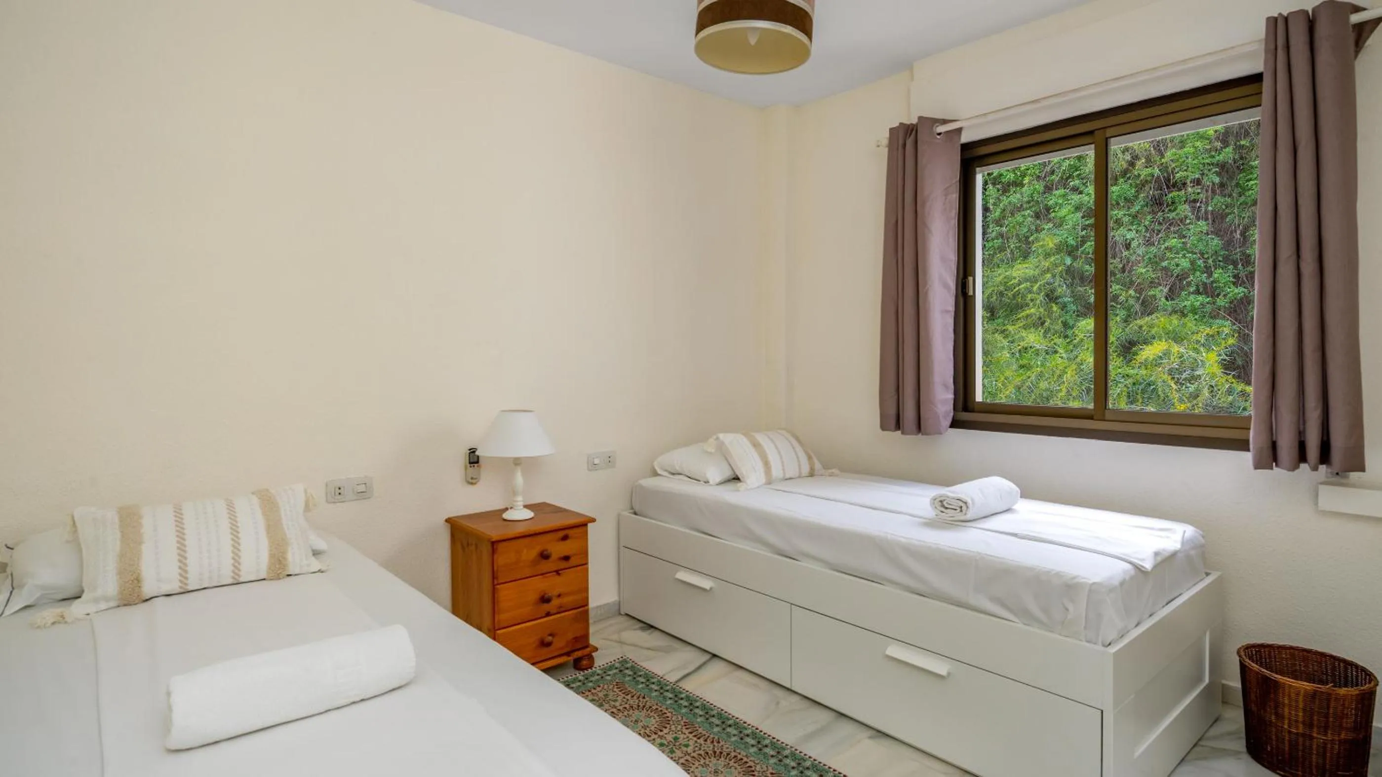 Other, Bed in Riviera apt with pool by Costarentals - Ref 82