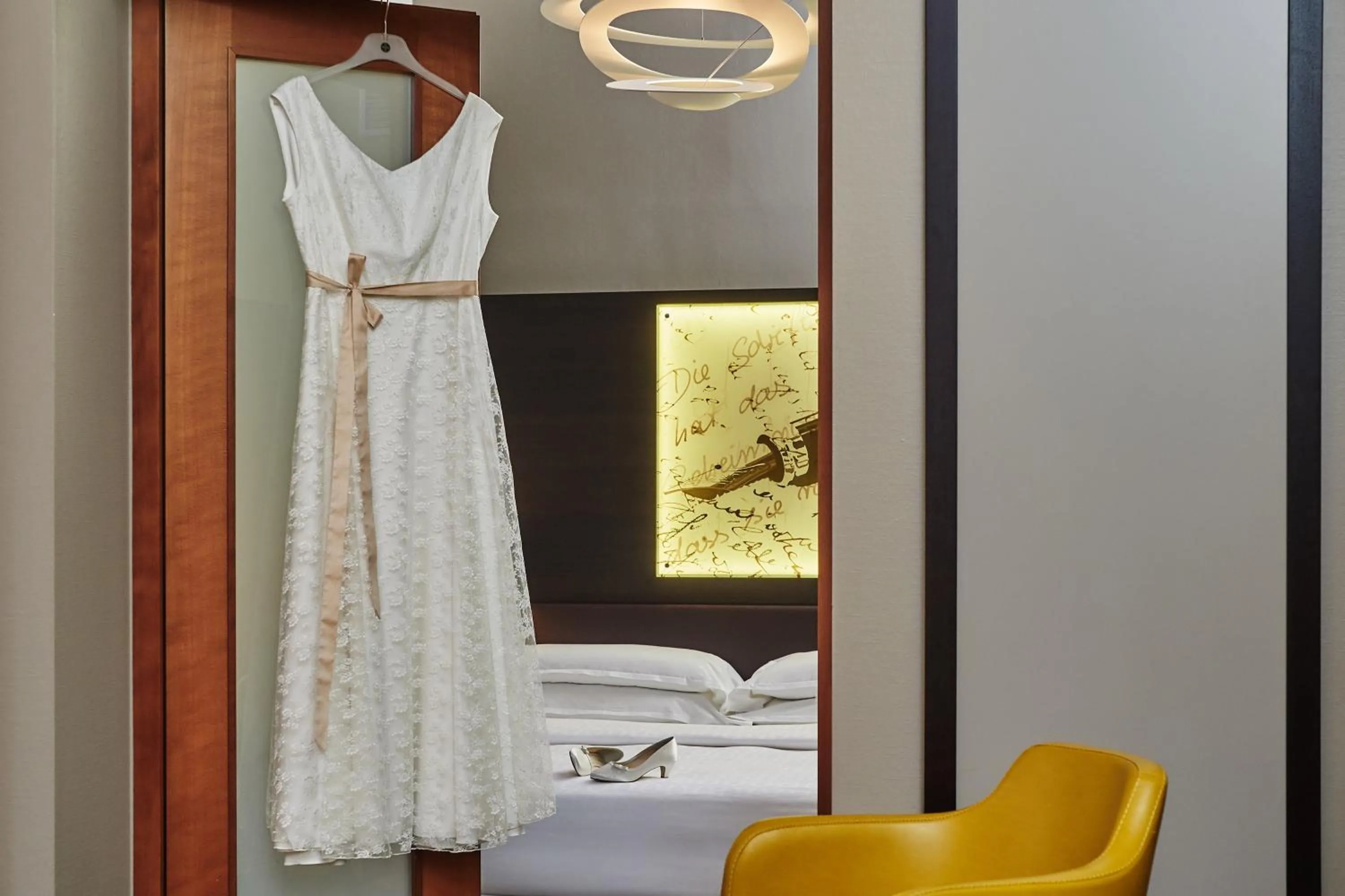 Banquet/Function facilities, Bed in Sheraton Hannover Pelikan Hotel