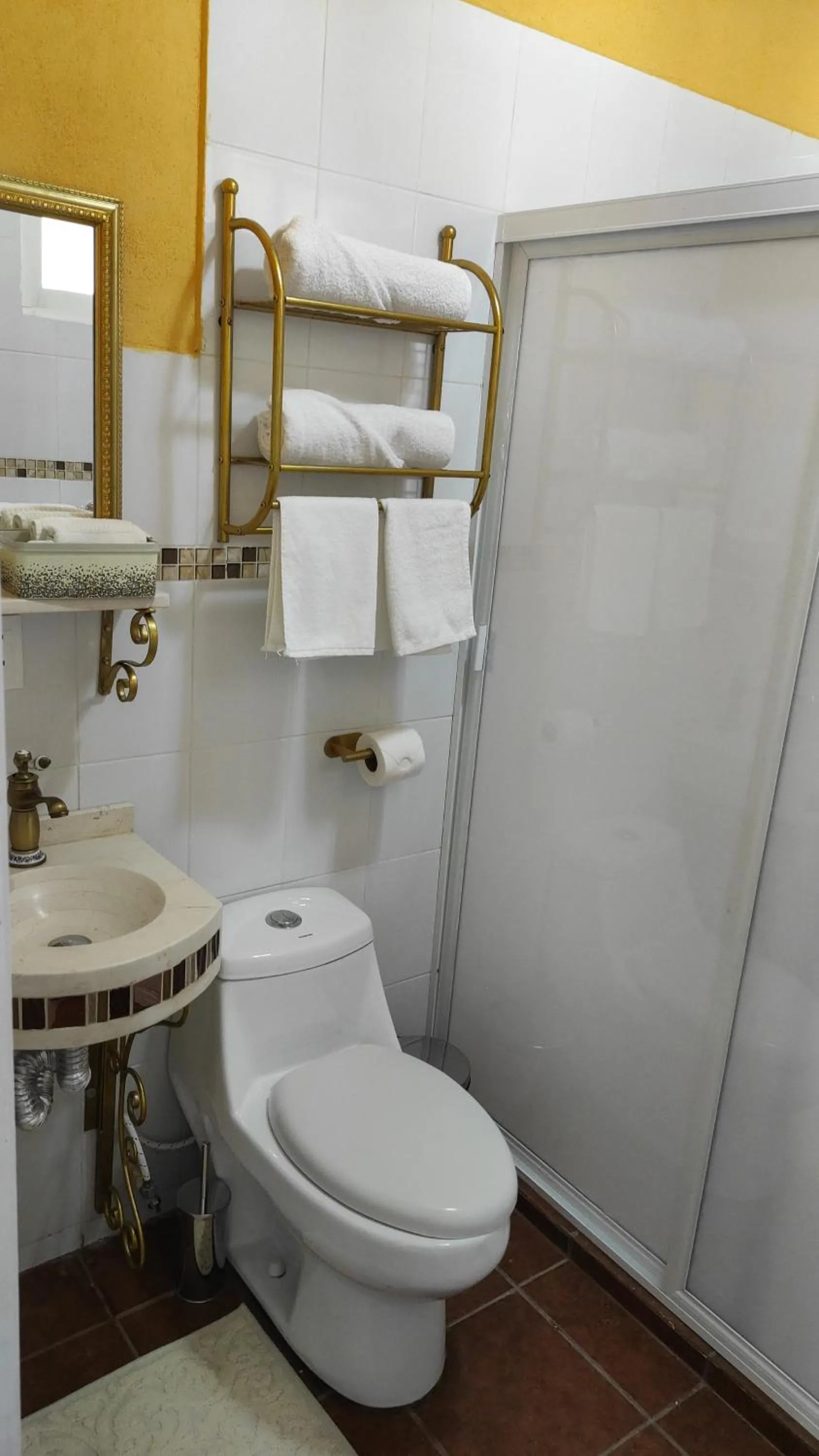 Shower in Hotel Boutique Casona Mashei