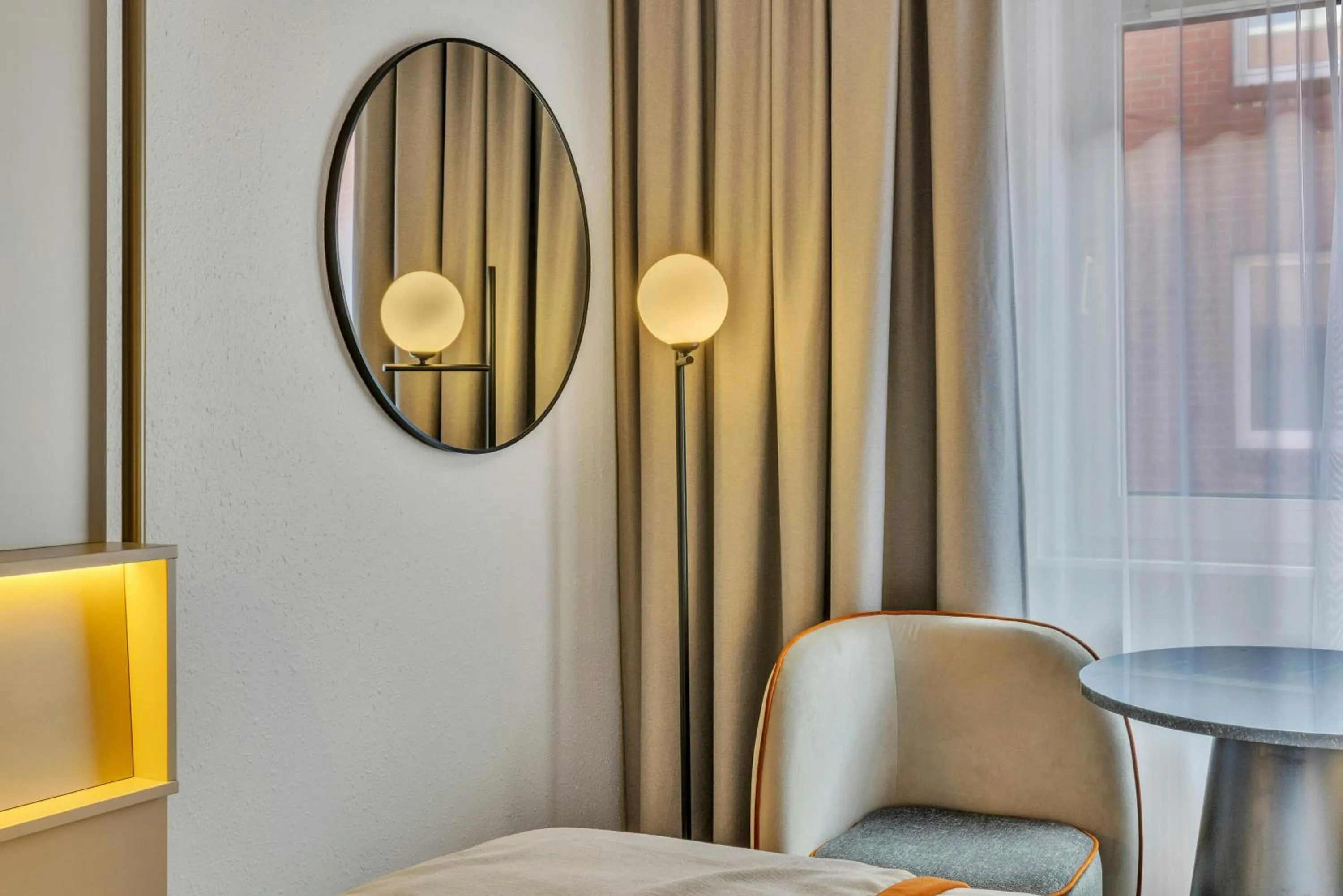 Photo of the whole room in Leonardo Hotel Hannover Medical Park