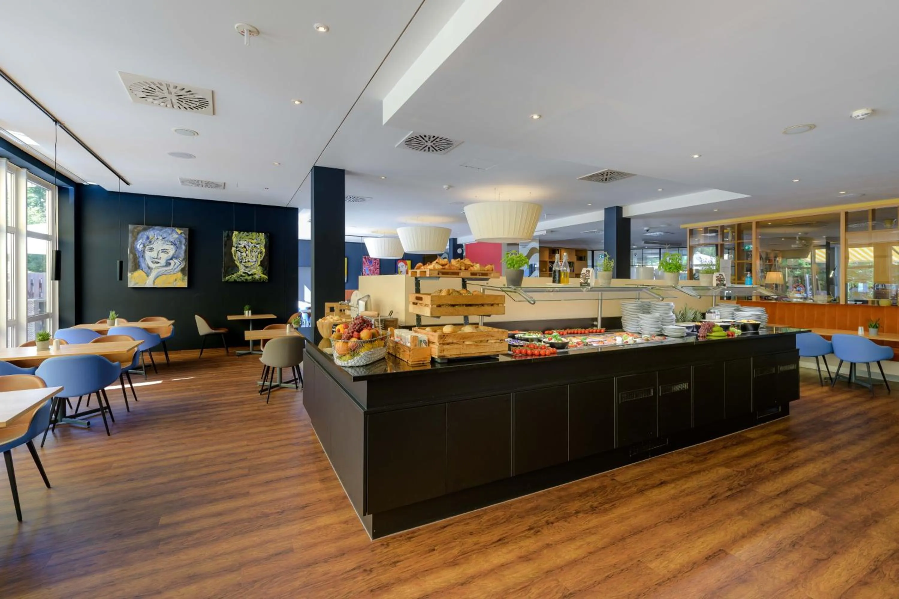 Restaurant/places to eat in Mercure Hotel Hannover Medical Park