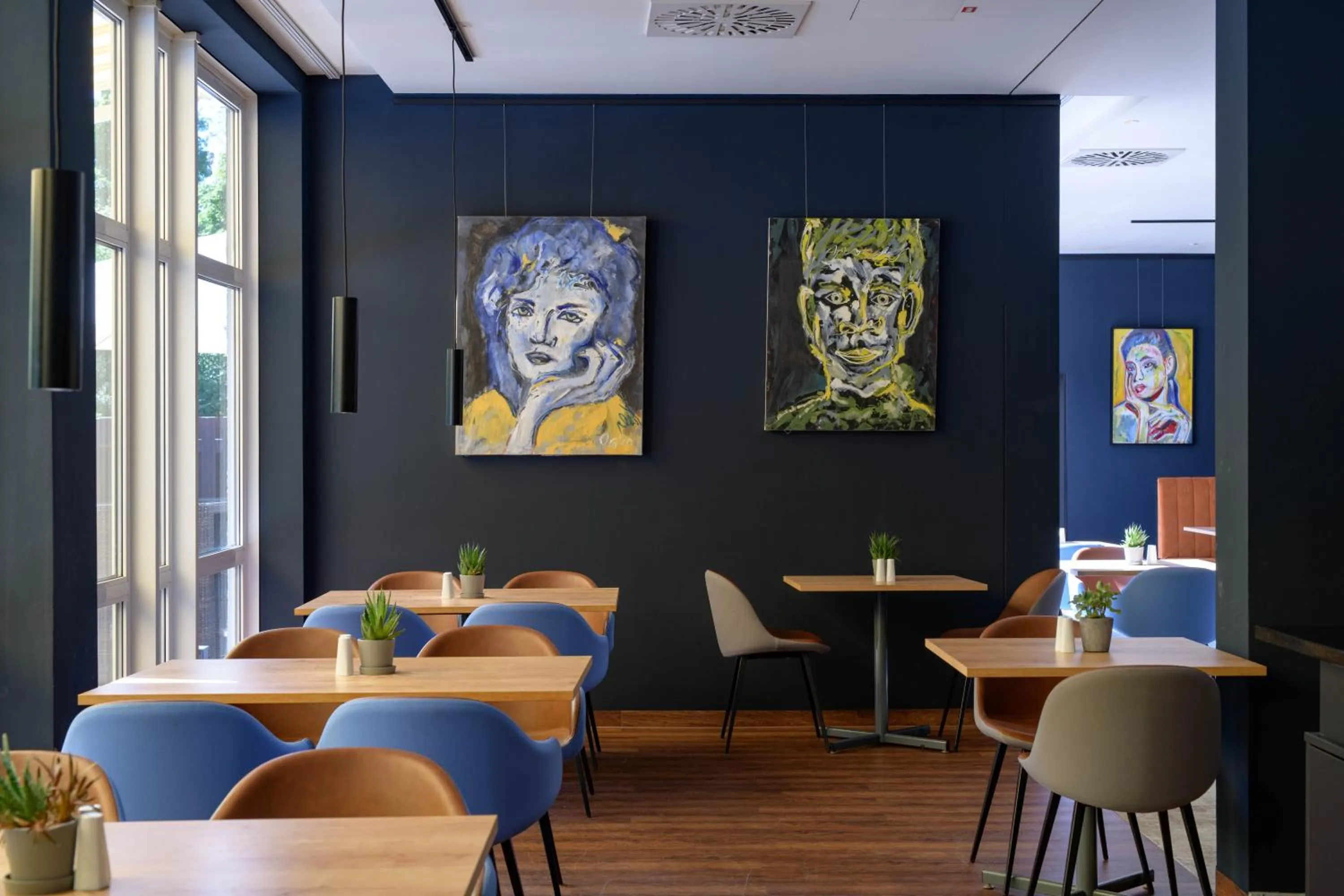 Restaurant/places to eat in Mercure Hotel Hannover Medical Park