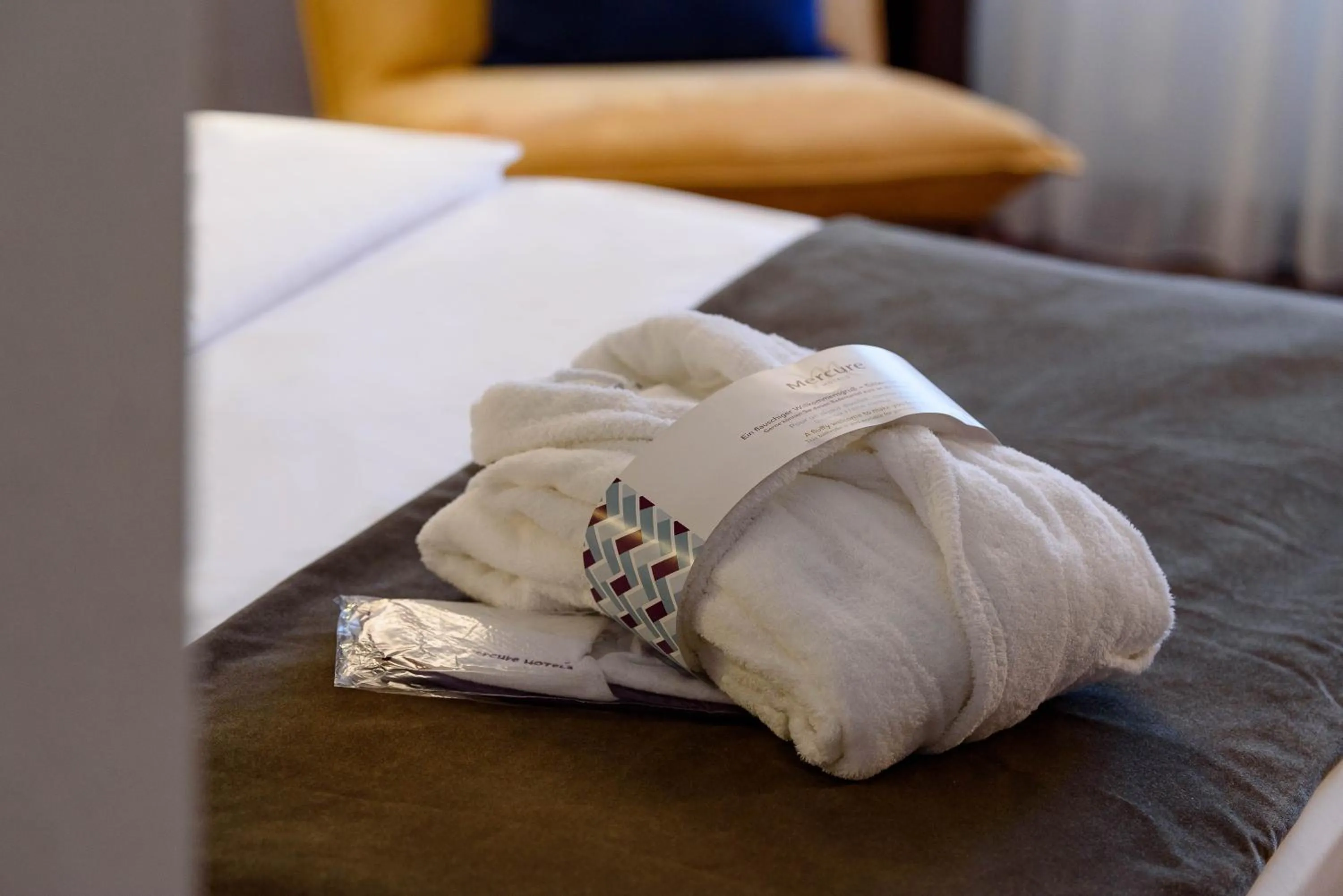 Bed in Mercure Hotel Hannover Medical Park