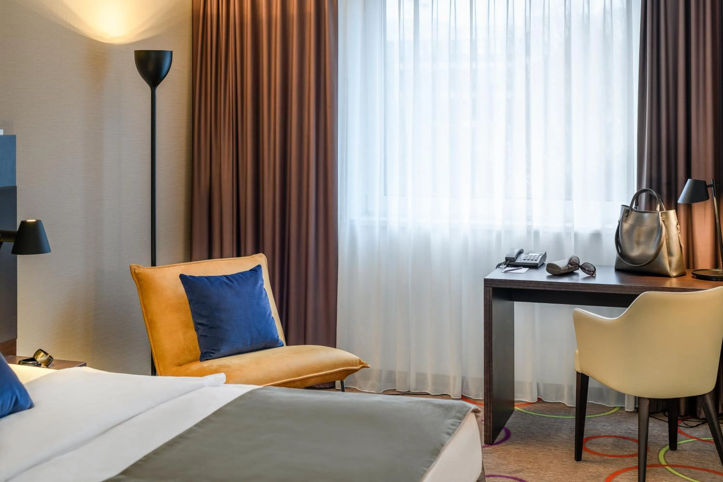 Bed in Mercure Hotel Hannover Medical Park