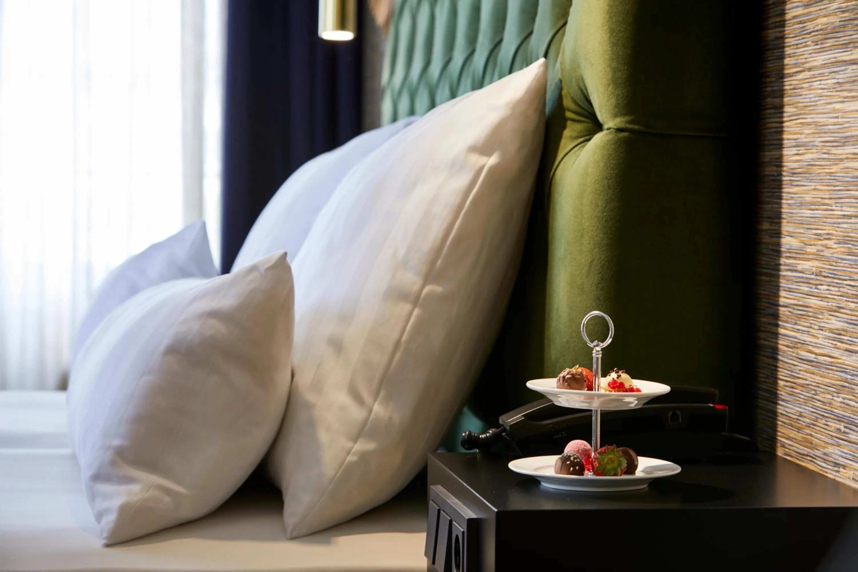 Bed in Das Carls Hotel