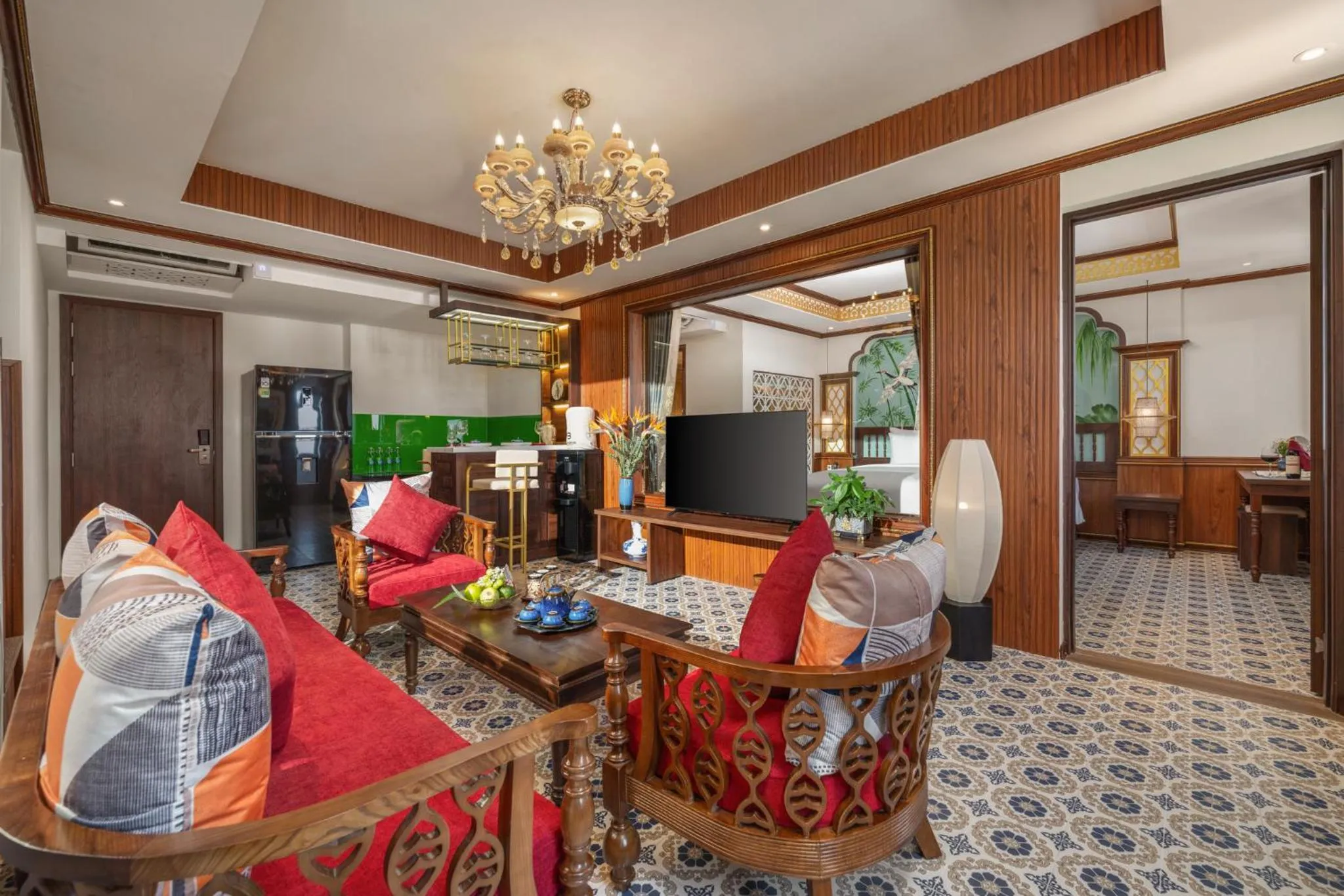 TV and multimedia in Soluna D'Annam - The Art of Hoi An Relaxation - formerly Hoi An Babylon Riverside Hotel