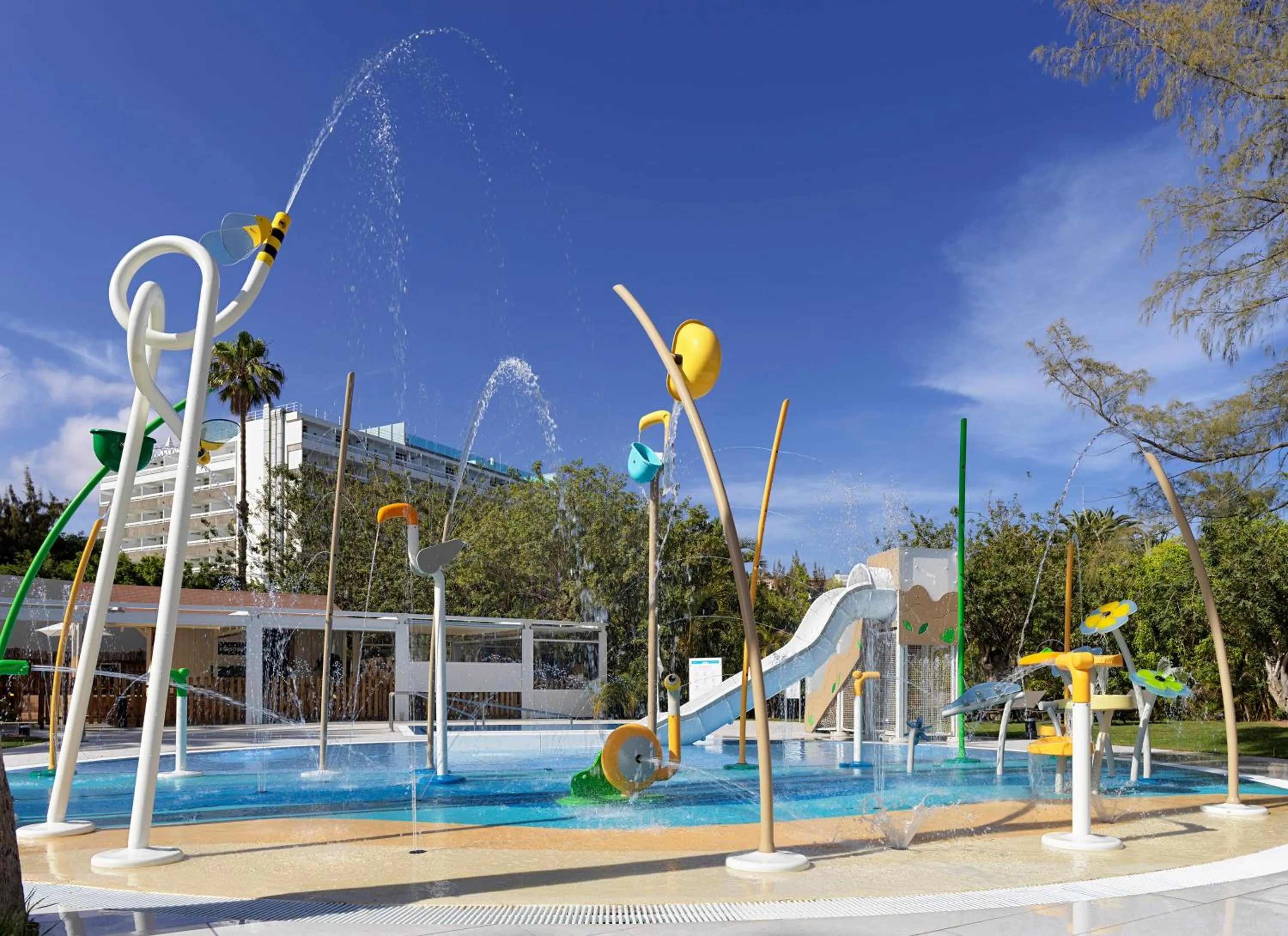 Swimming pool in Paradisus Gran Canaria - All Inclusive
