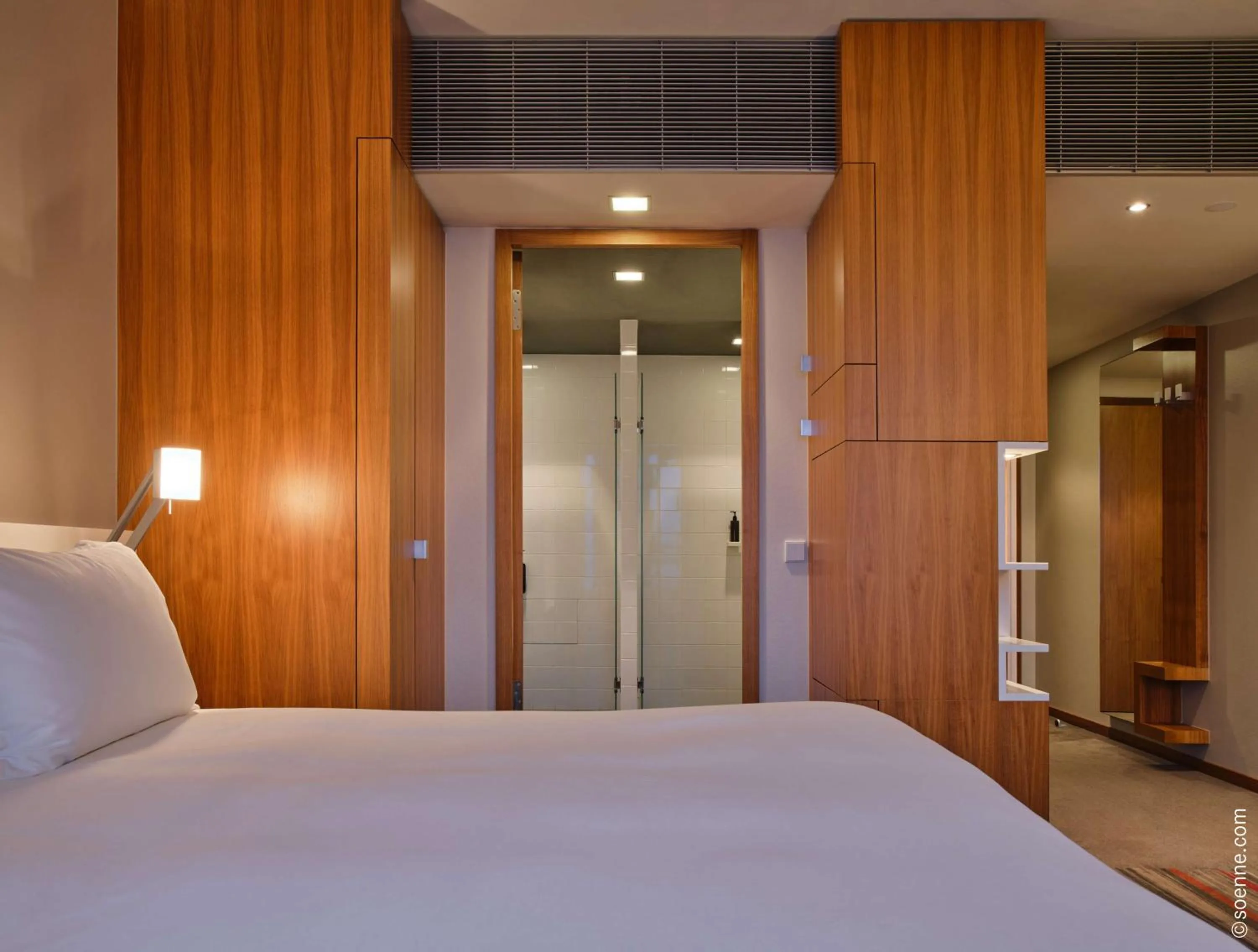 Bedroom, Bed in Dorint Kurfürstendamm Berlin