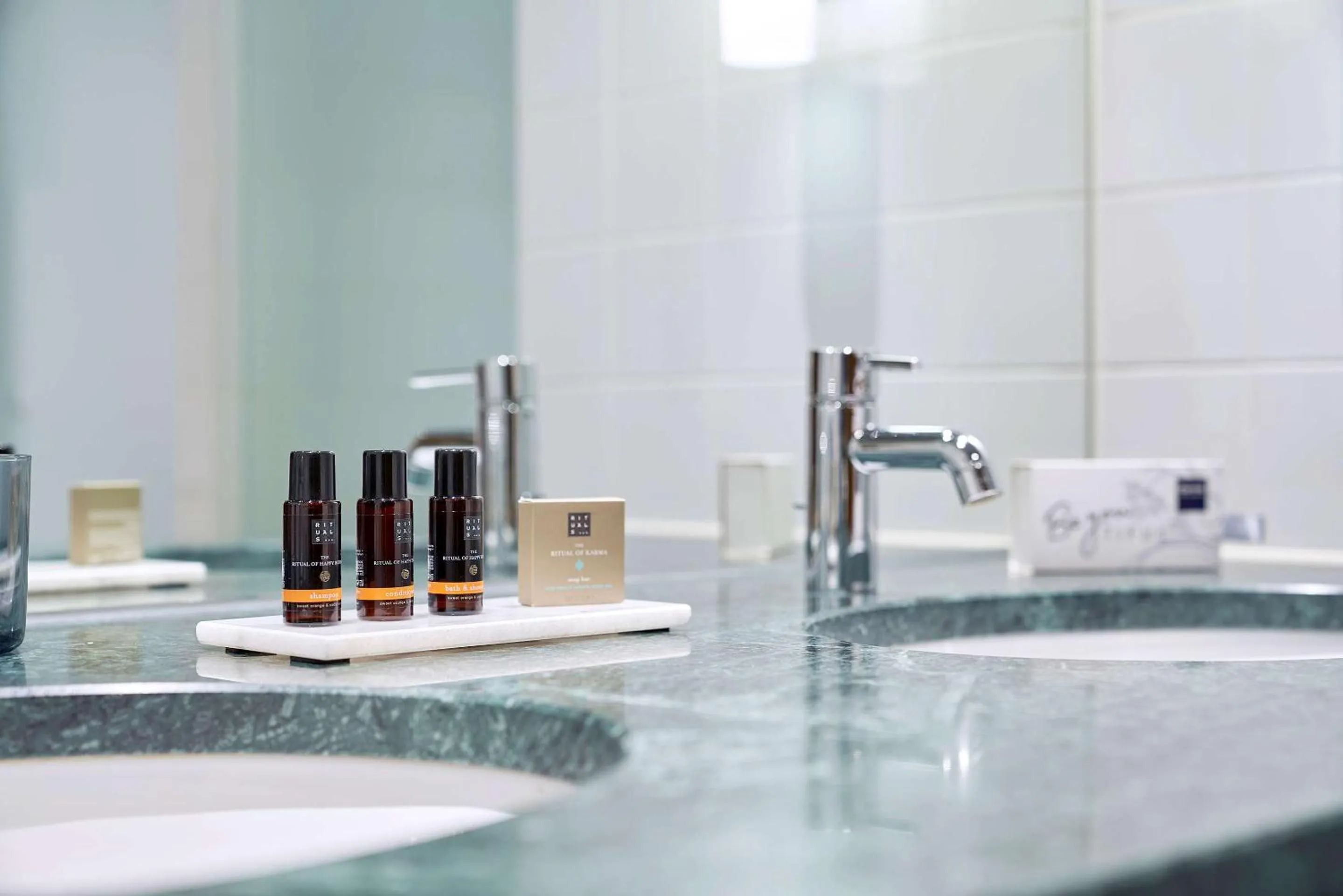 Bathroom in Dorint Kurfürstendamm Berlin