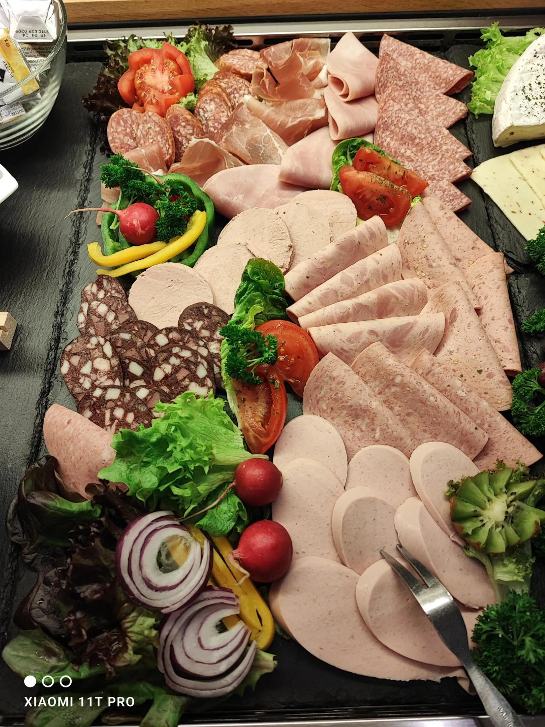 Buffet breakfast in Hotel Königshof