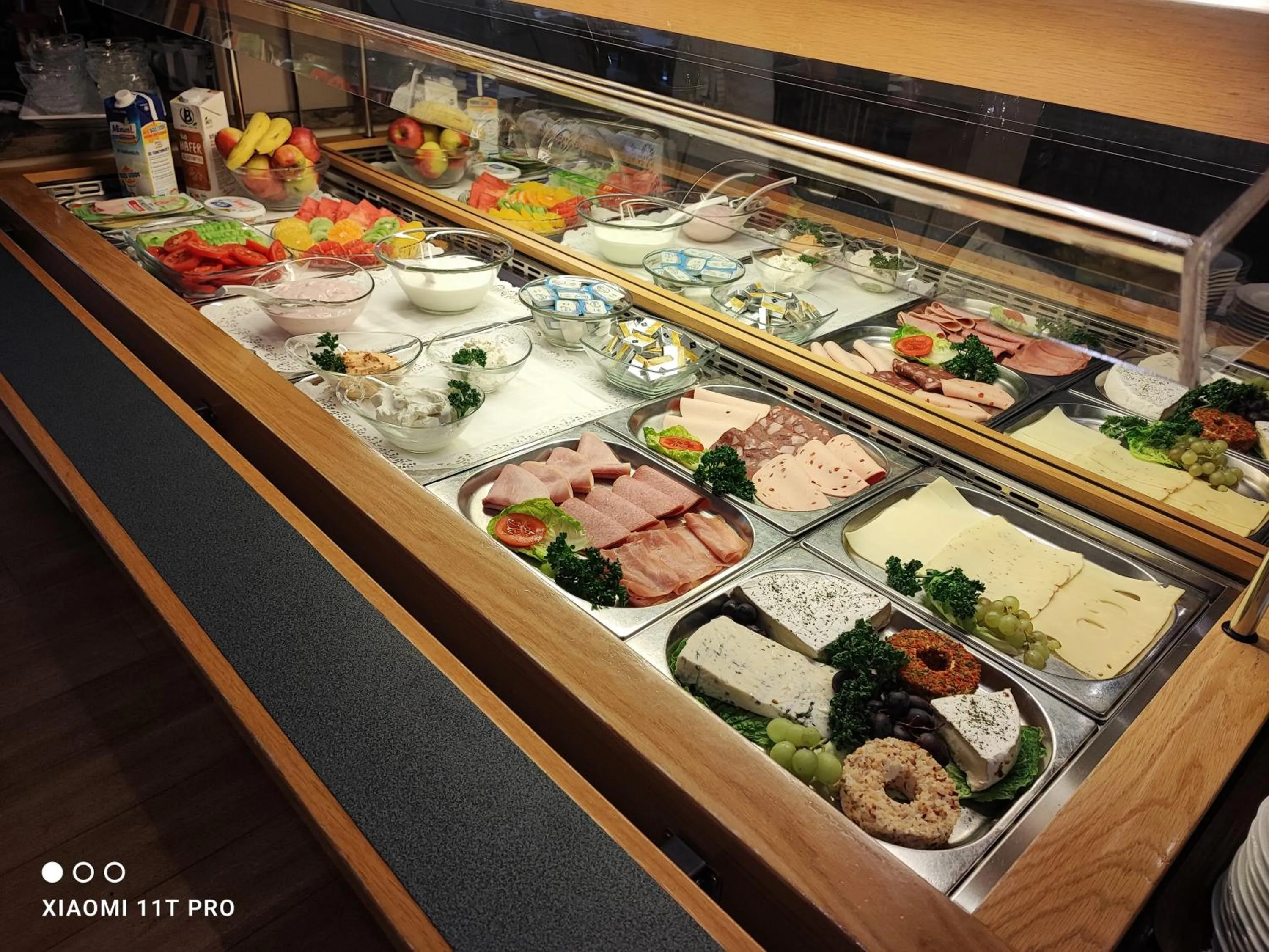 Breakfast in Hotel Königshof