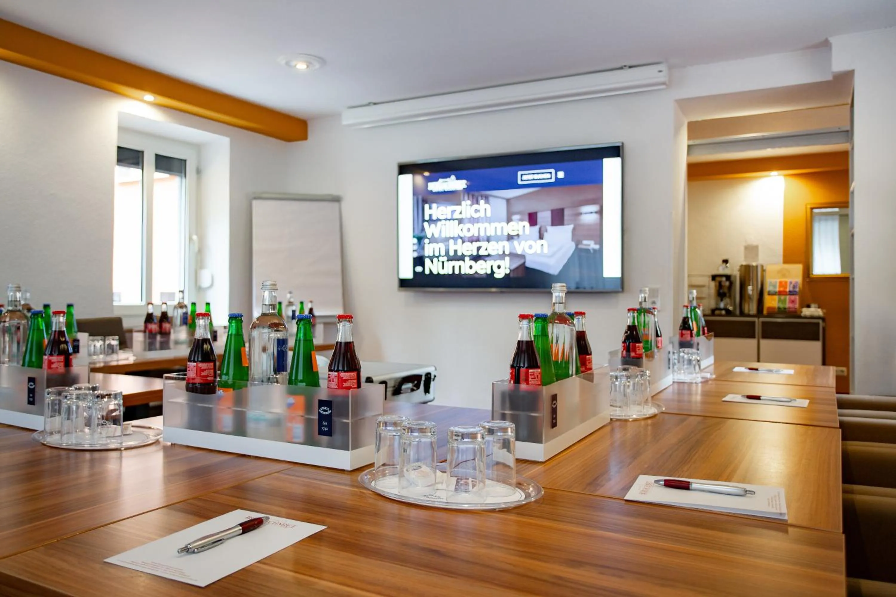 Business facilities in TIPTOP Hotel Burgschmiet Garni