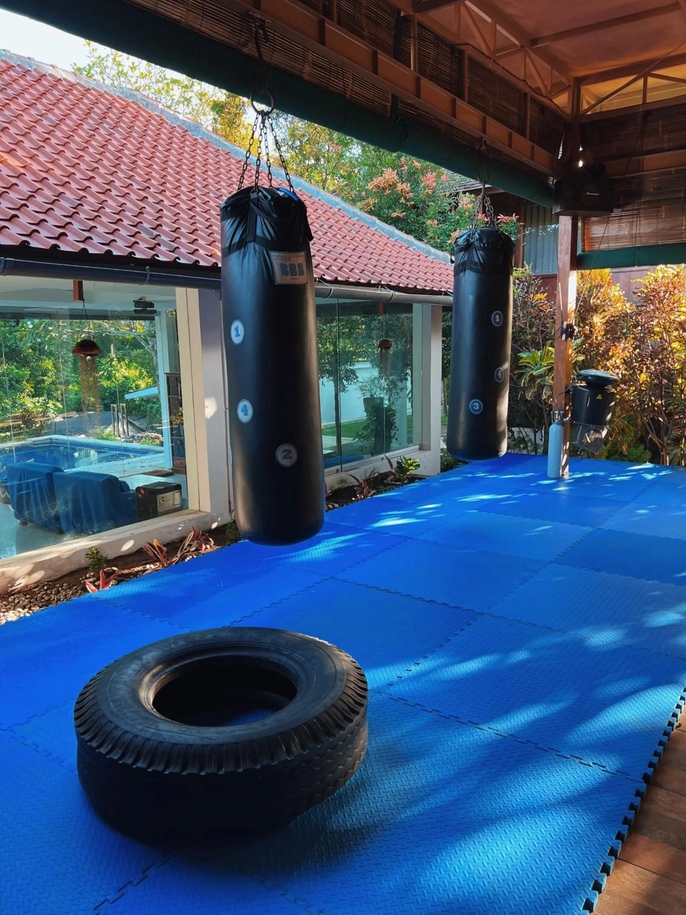 Day in Villa Neshama