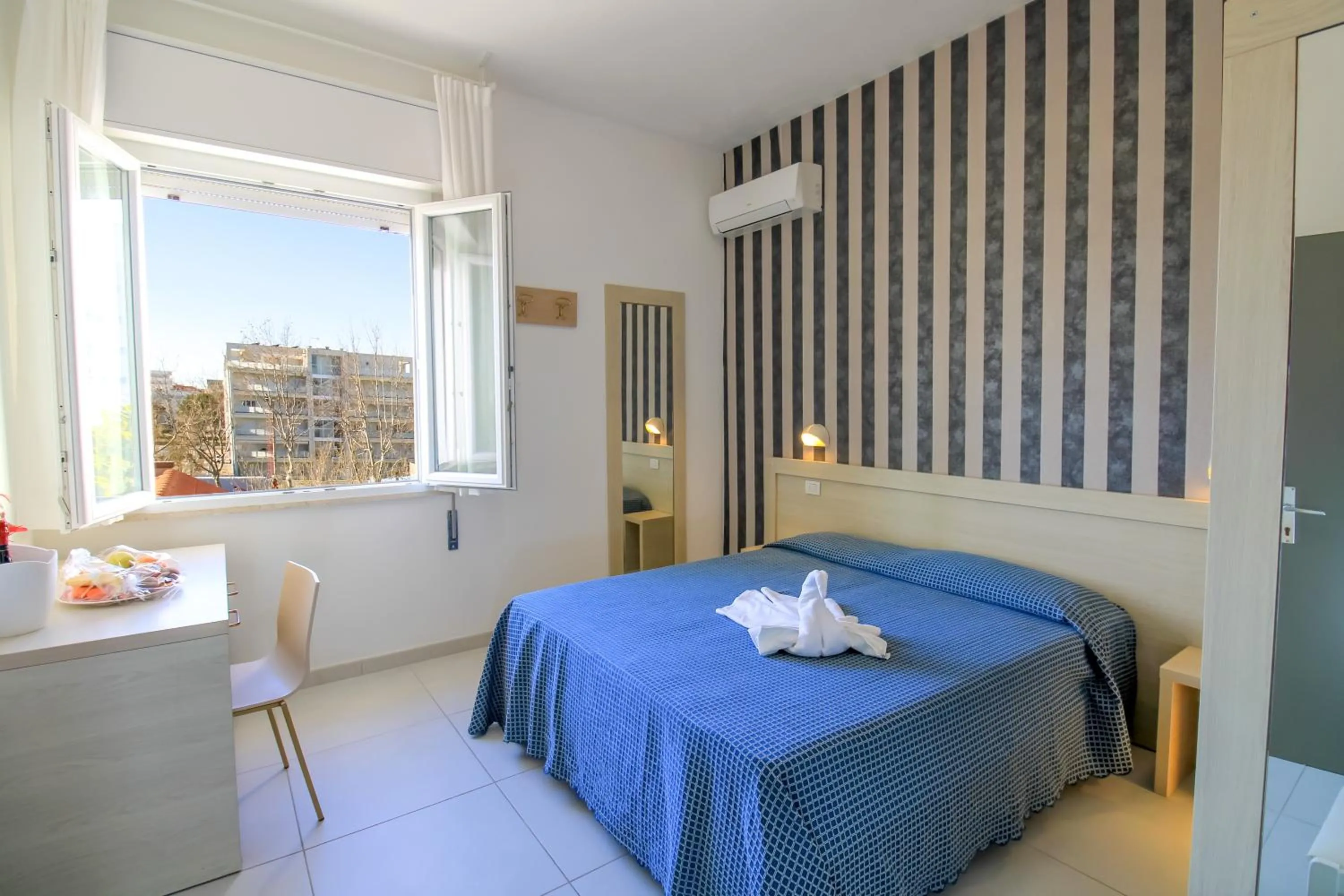 Bed in RESIDENZA ANNESSA Hotel Duca di Kent