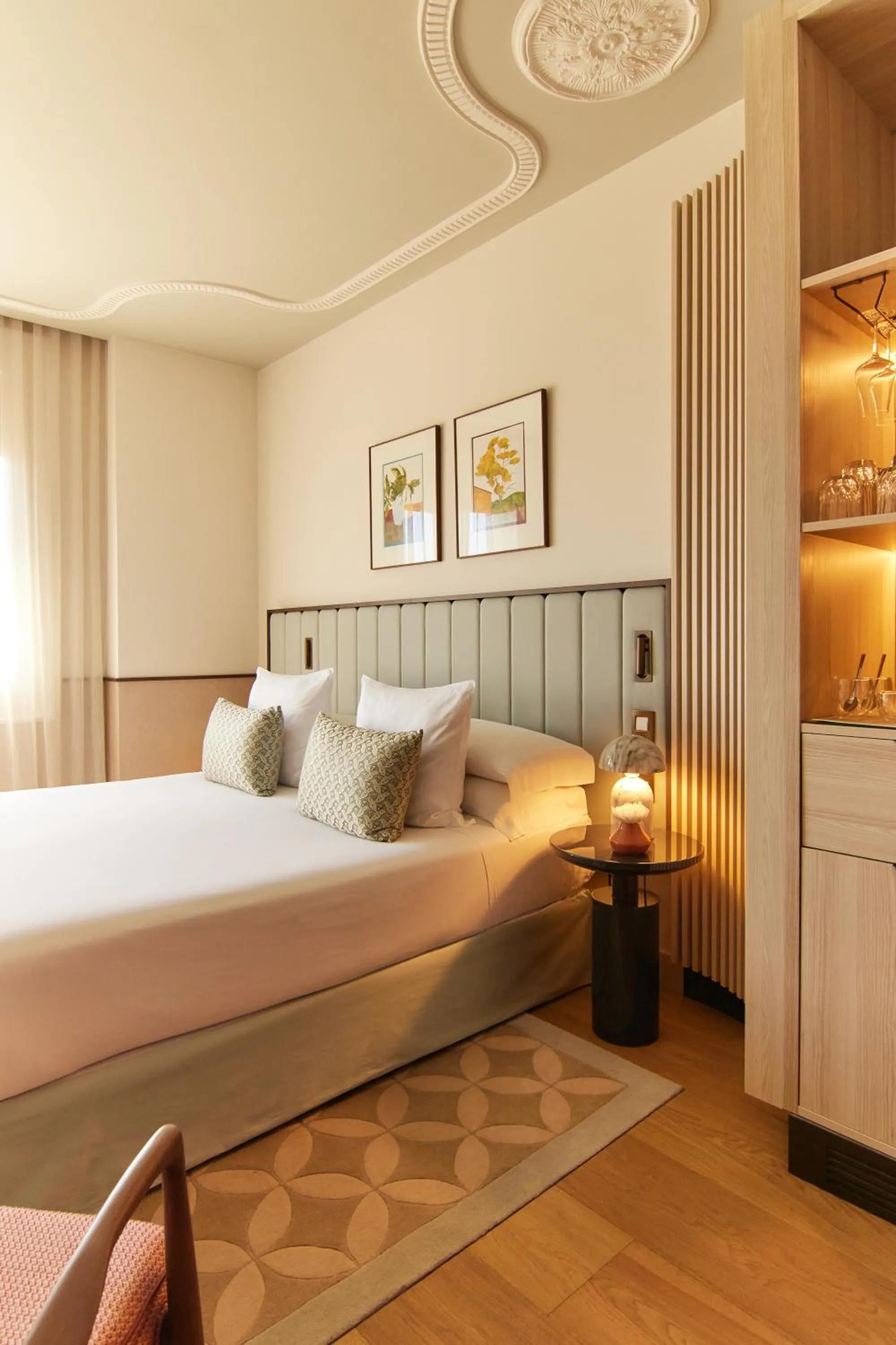 Bedroom, Bed in Grand Hotel Central, Small Luxury Hotels