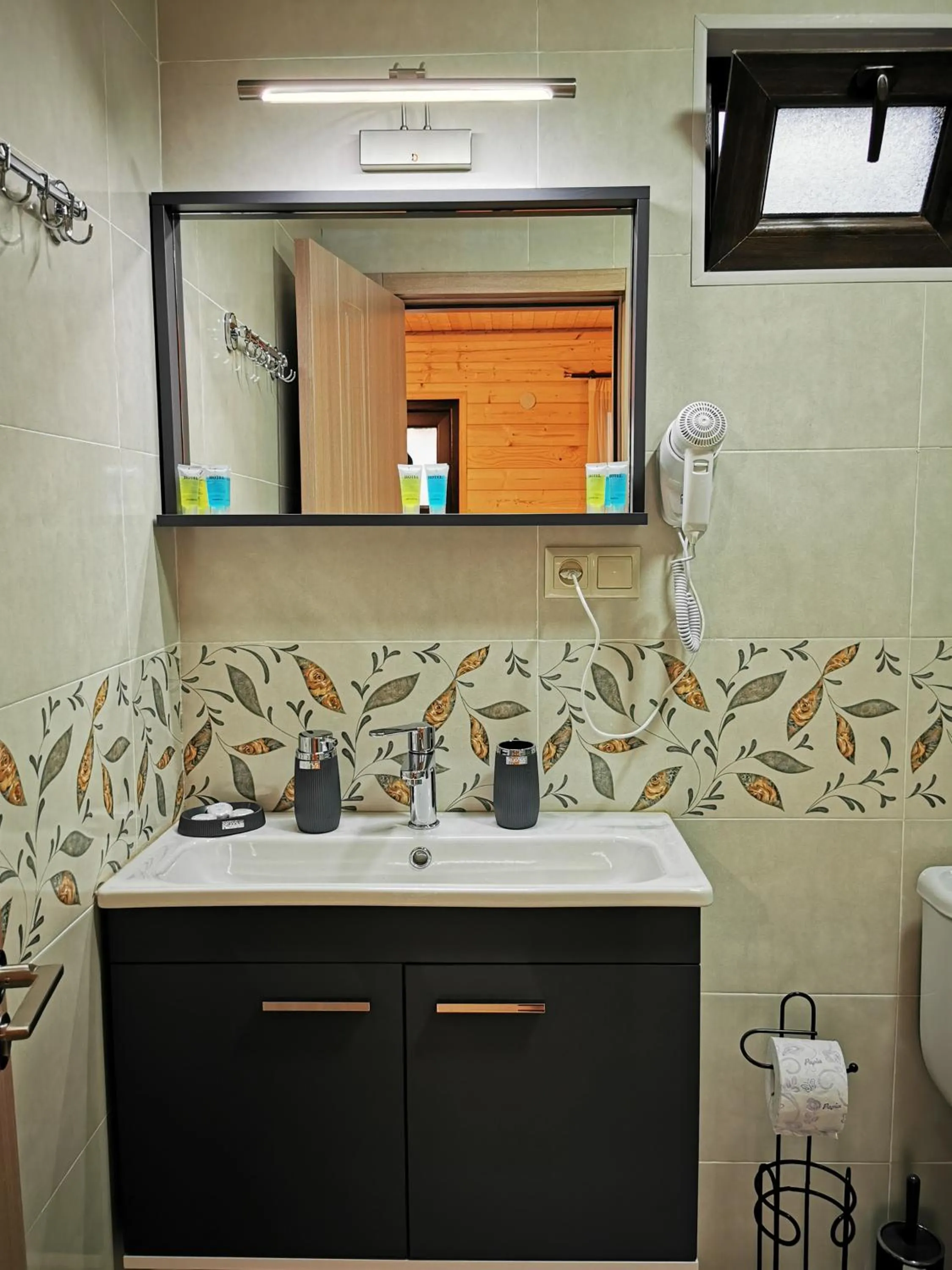 Bathroom in Chateau Ateni Cottages