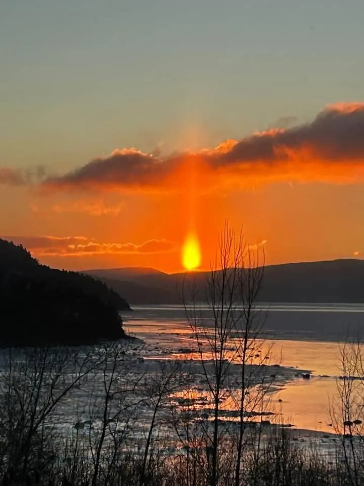 Natural landscape in Séjour Flèche du fjord vue Saguenay Mont Valin