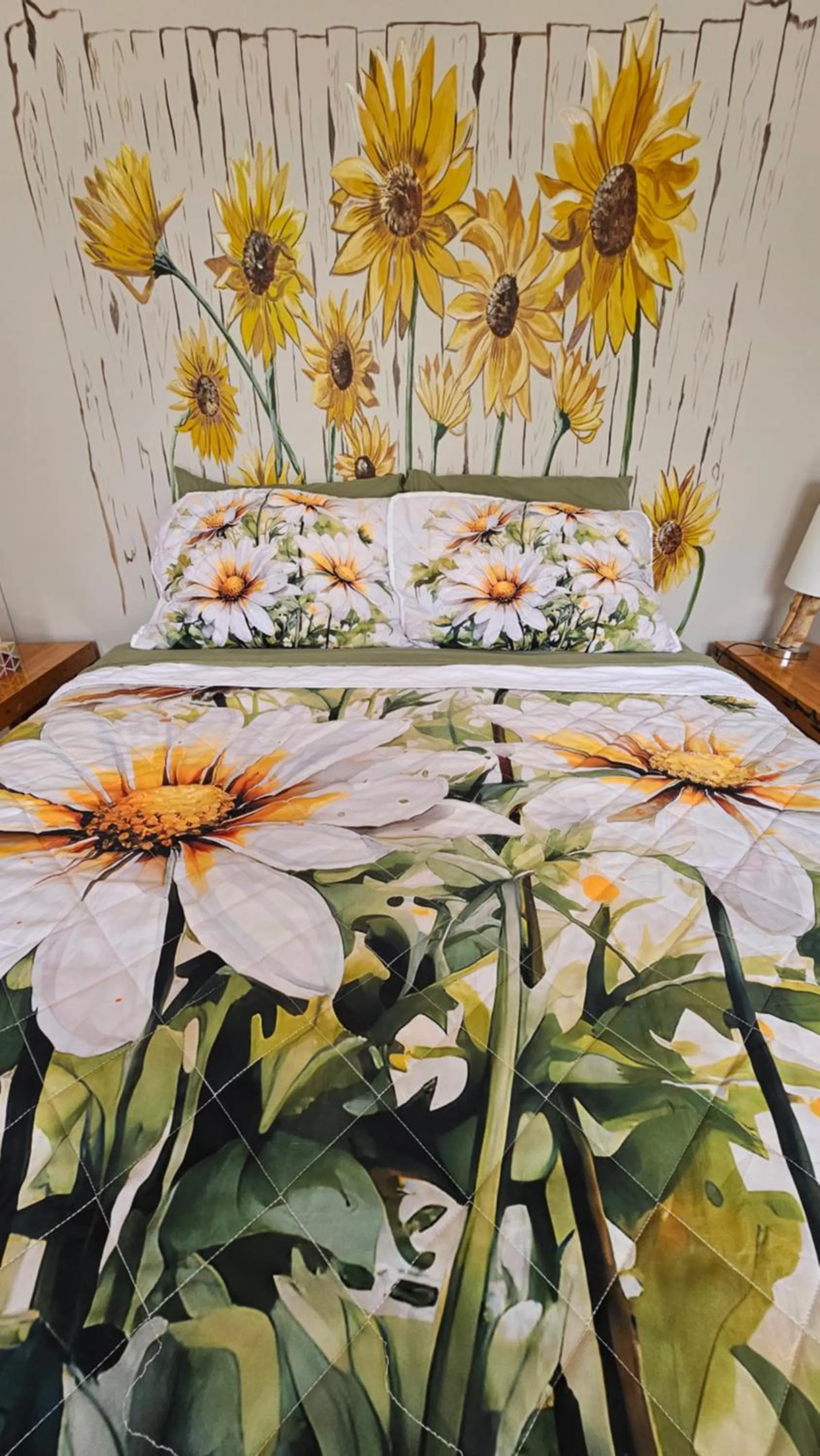 Bed in Séjour Flèche du fjord vue Saguenay Mont Valin