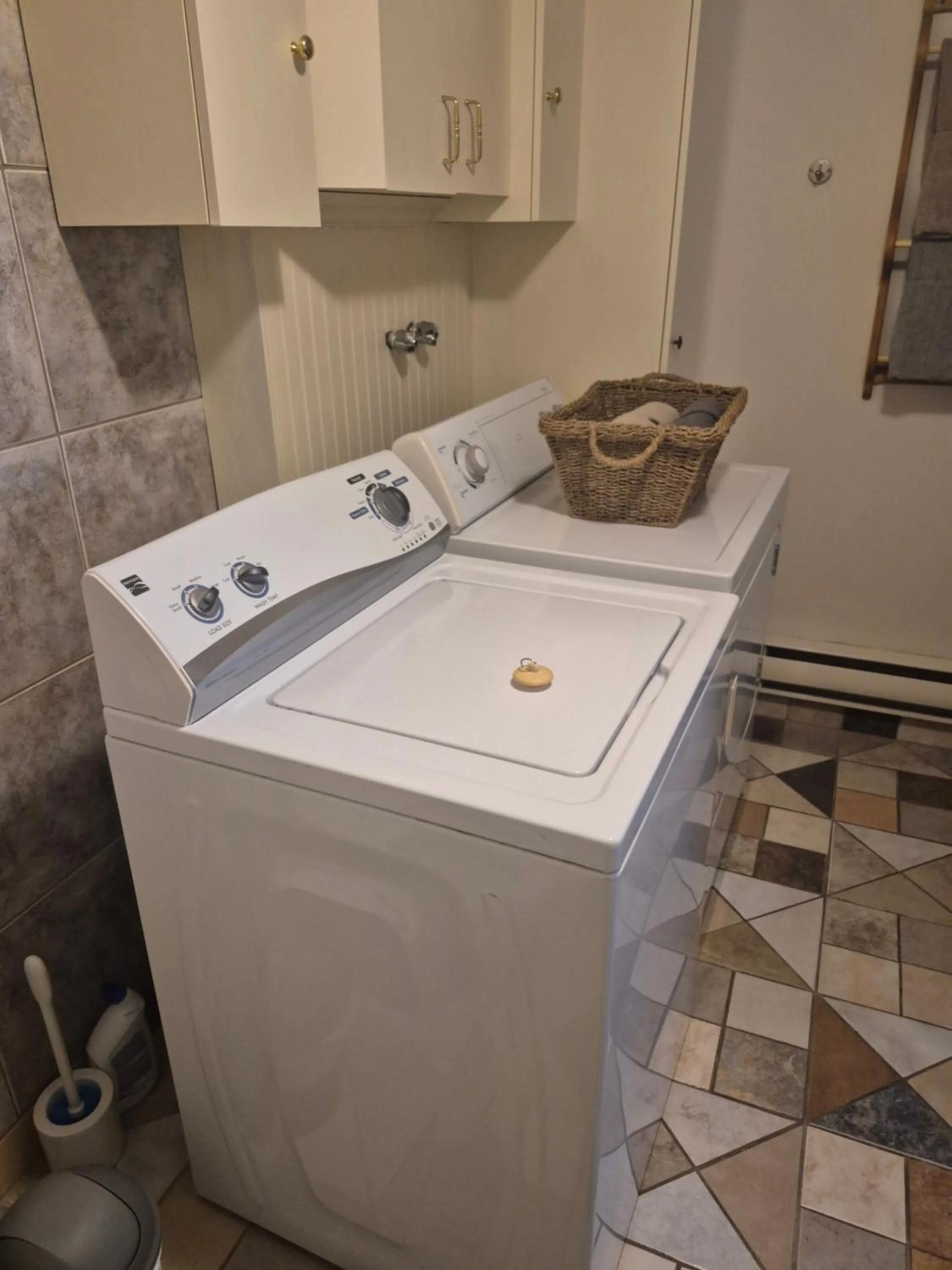 washing machine in Séjour Flèche du fjord vue Saguenay Mont Valin