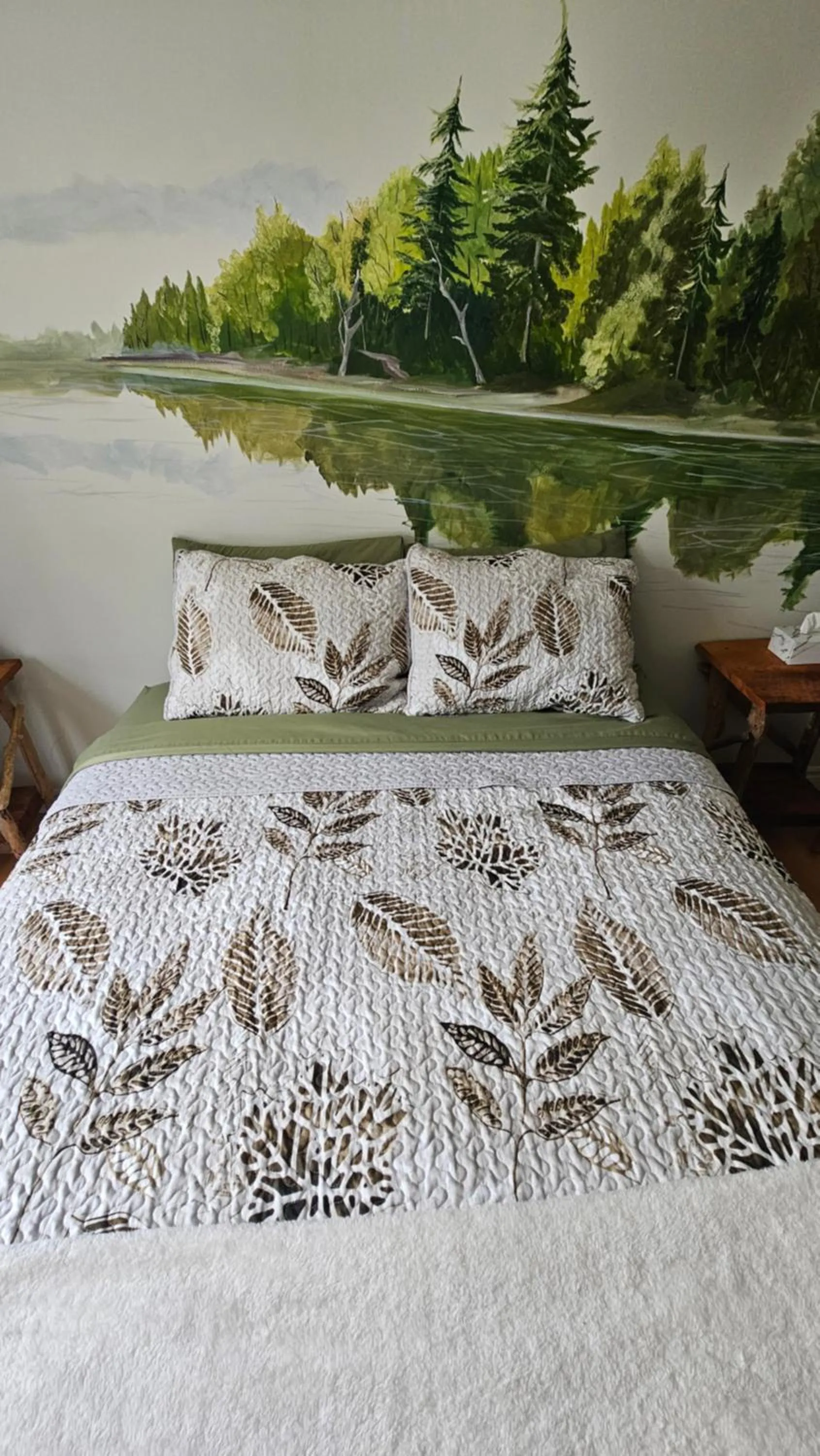 Bed in Séjour Flèche du fjord vue Saguenay Mont Valin