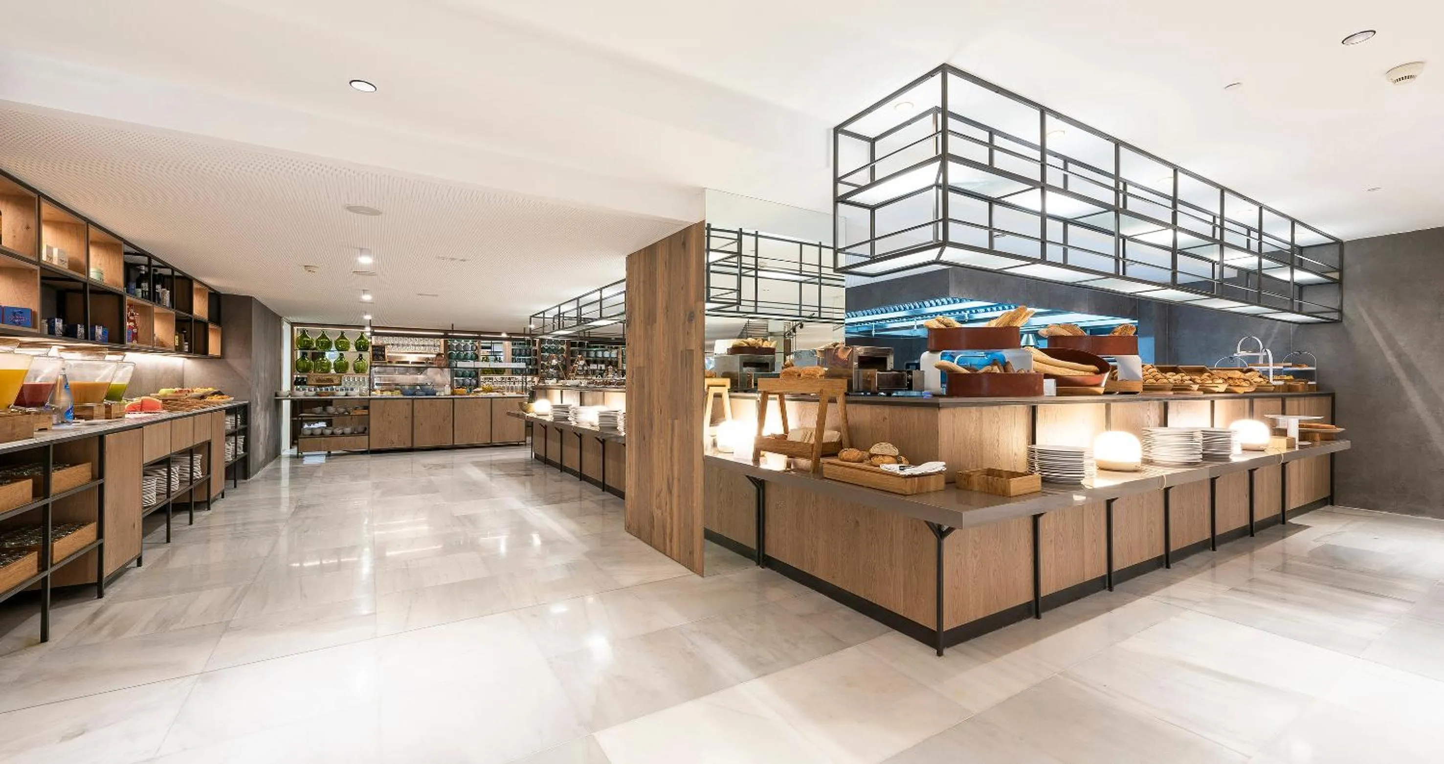 Breakfast in Meliá Palma Marina