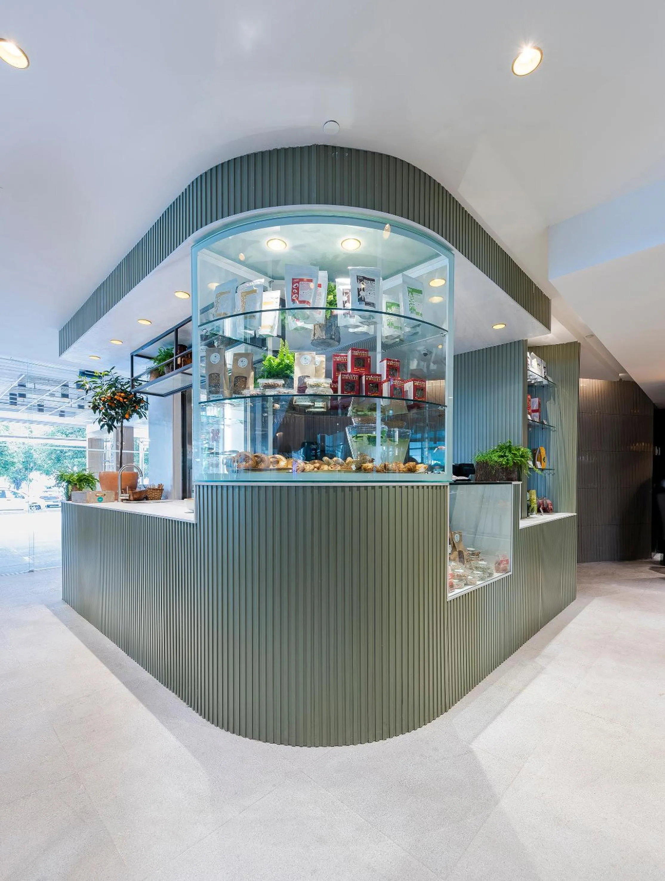 Restaurant/places to eat in Meliá Palma Marina