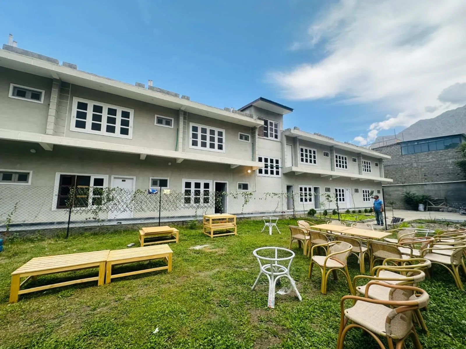 Property building in The Yak Motel