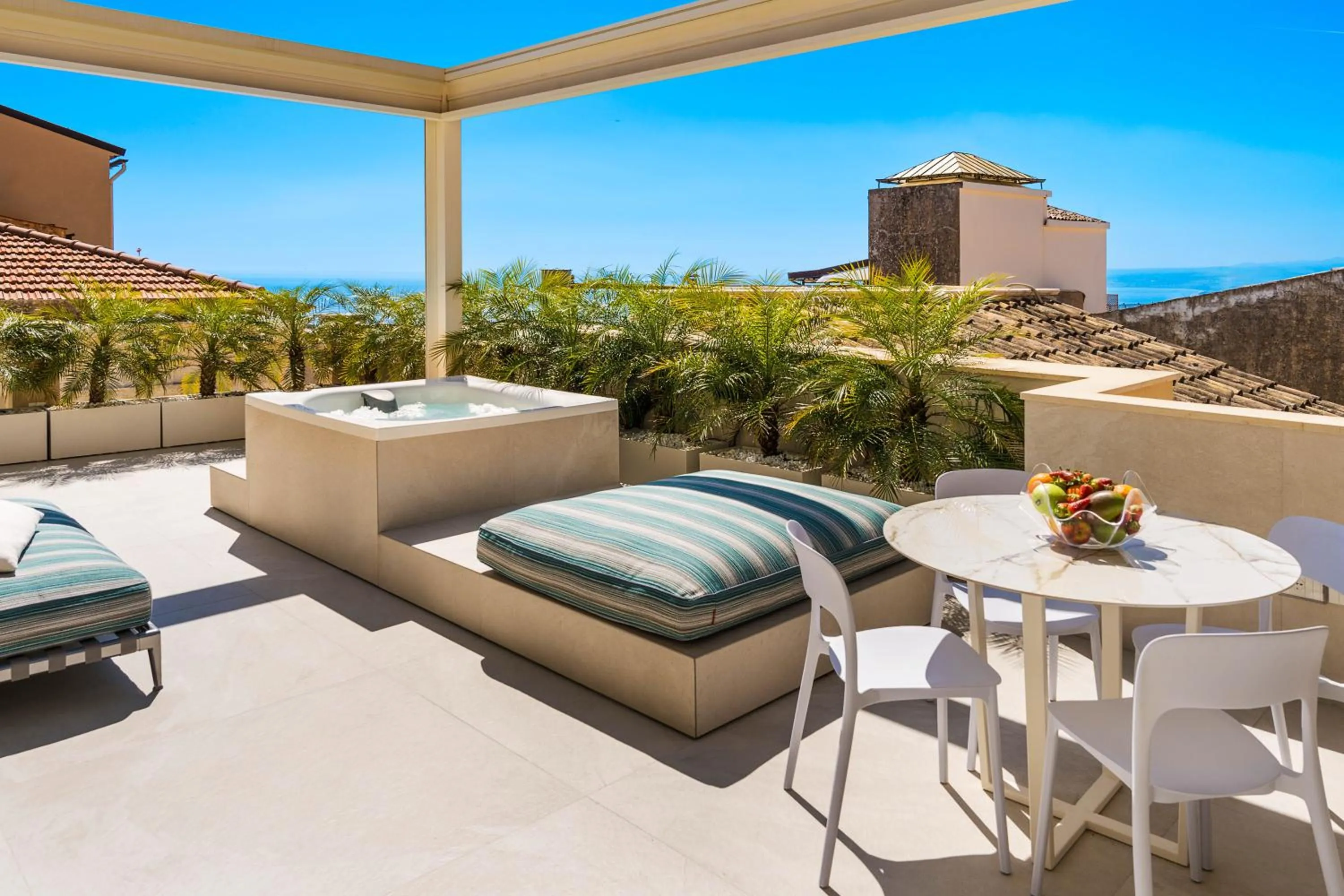 Balcony/Terrace in Taormina Infinity Suites