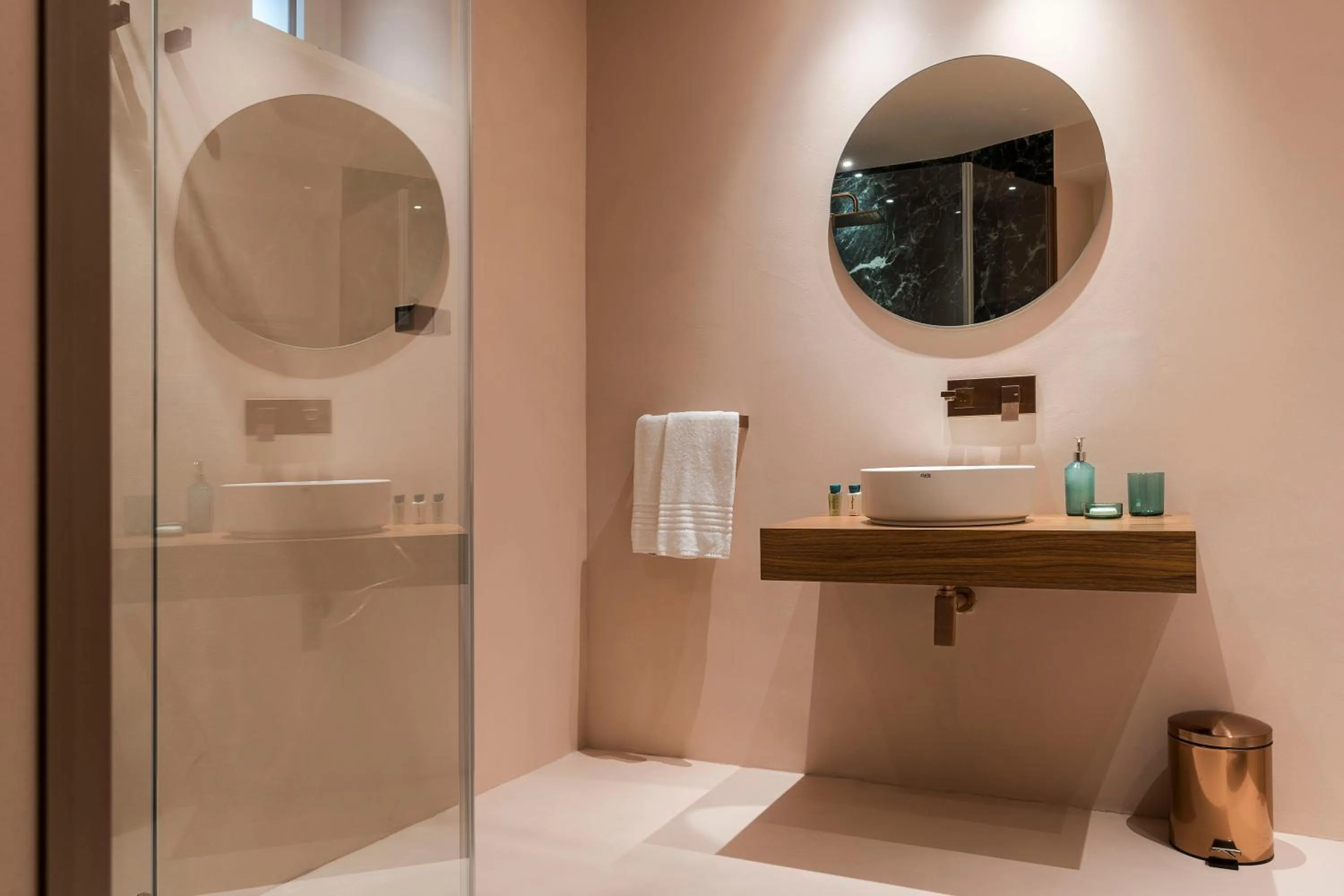 Bathroom in Taormina Infinity Suites