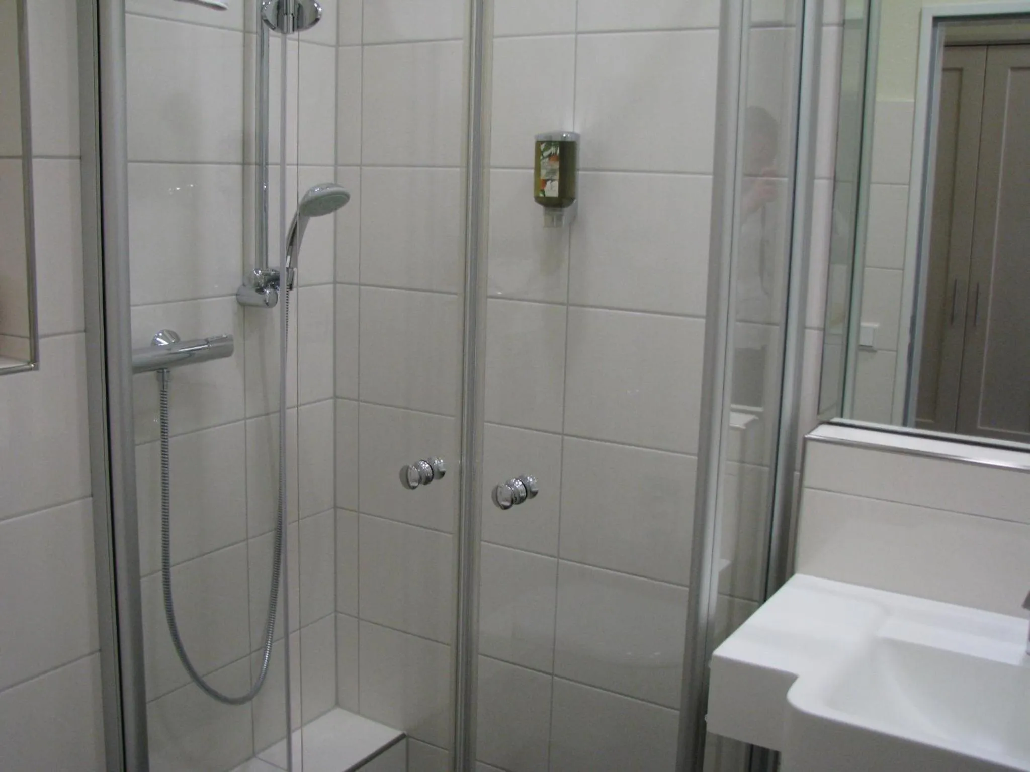 Bathroom in Akzent Hotel-Restaurant Albert