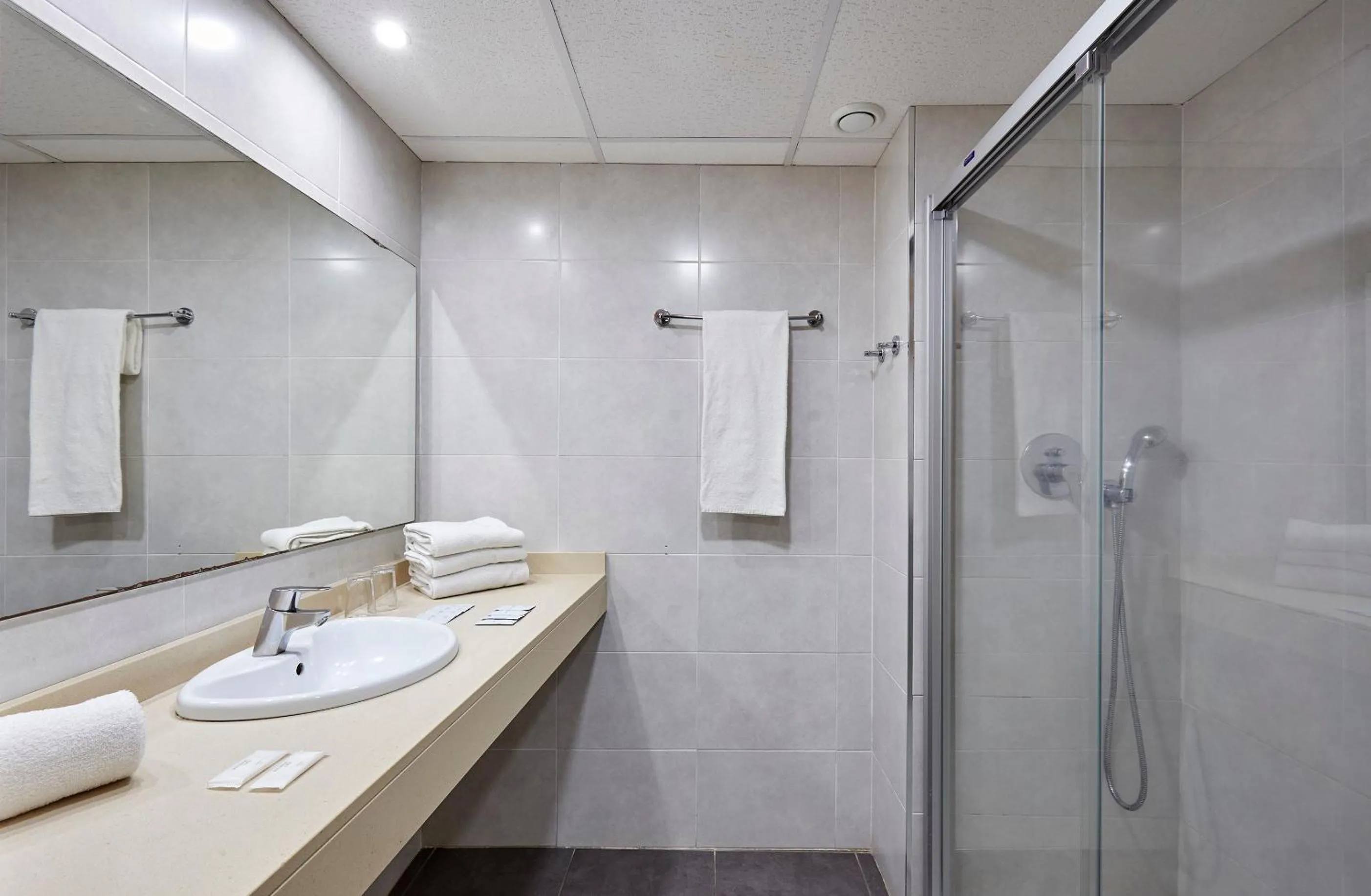 Bathroom in Hotel Samba