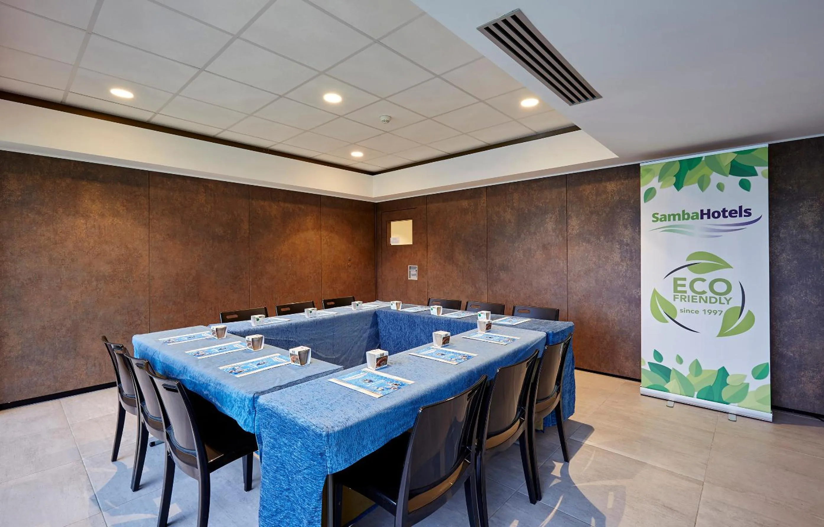 Property building in Hotel Samba