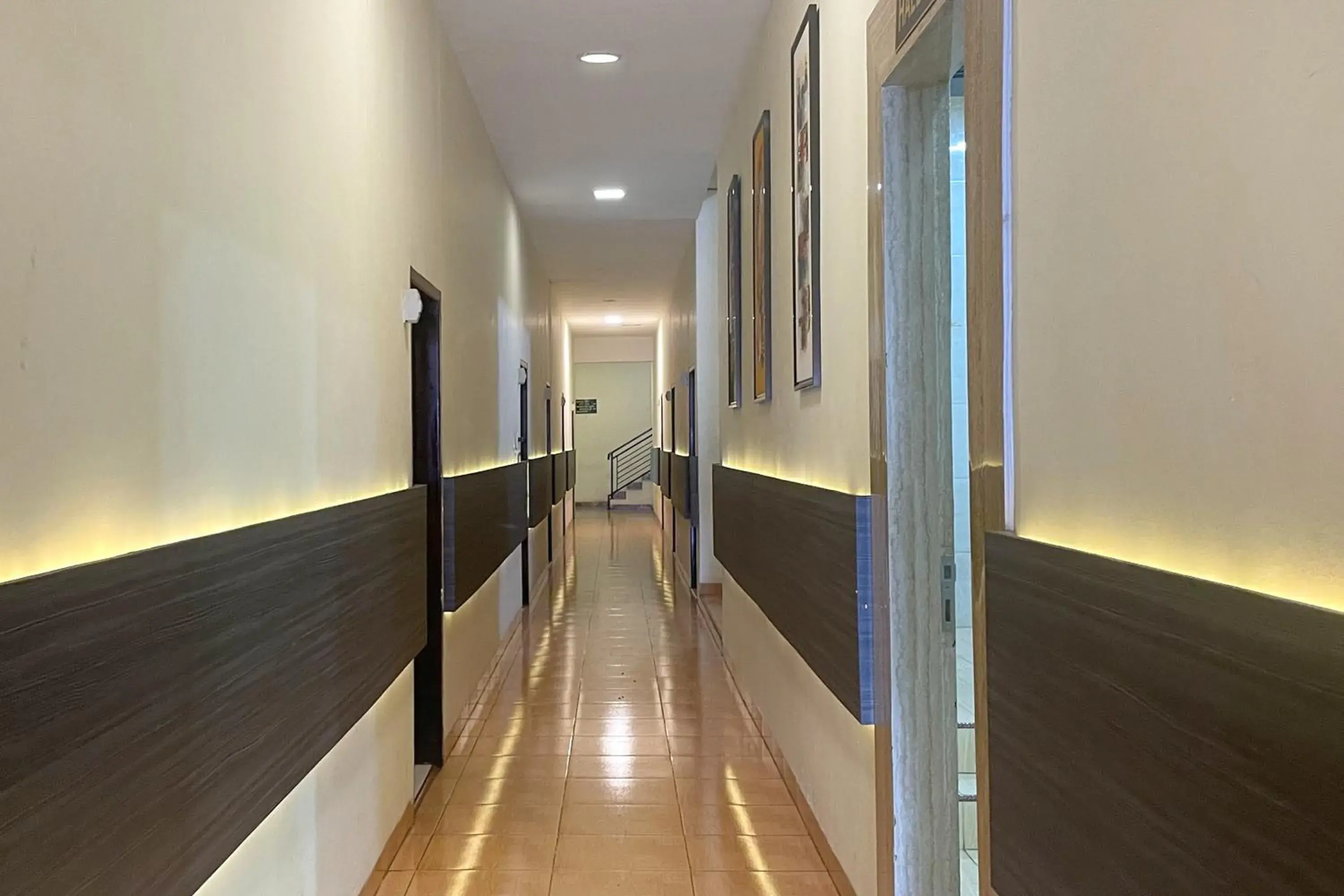 Junior Suite in Urbanview Hotel Harapan Palopo Junior Suite in Urbanview Hotel Harapan Palopo