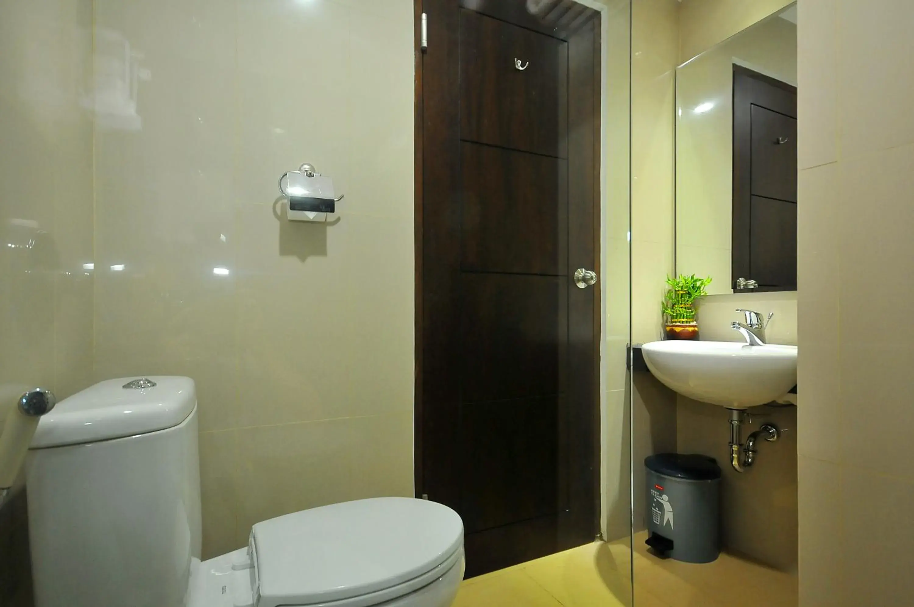 Deluxe Room in Pratama Hotel & Convention Mataram Deluxe Room in Pratama Hotel & Convention Mataram